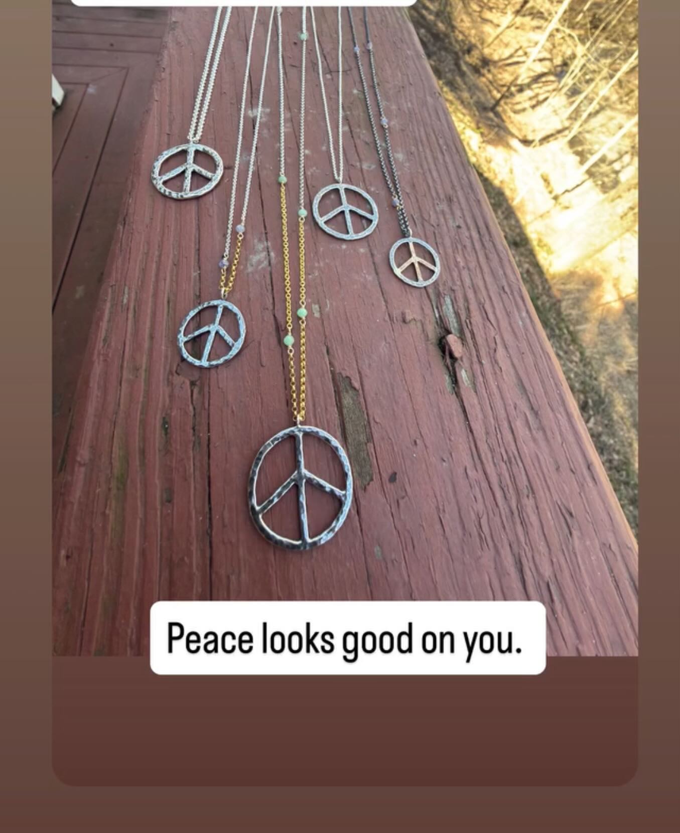 Join us Friday and Saturday 10-4 to see Gai Russo’s new jewelry collection.
Discover handcrafted jewelry made primarily from recycled metals and ethical stones by Gai Russo. Peace Jewelry looks good on you.
#handcrafter #jewelry #shoplocal