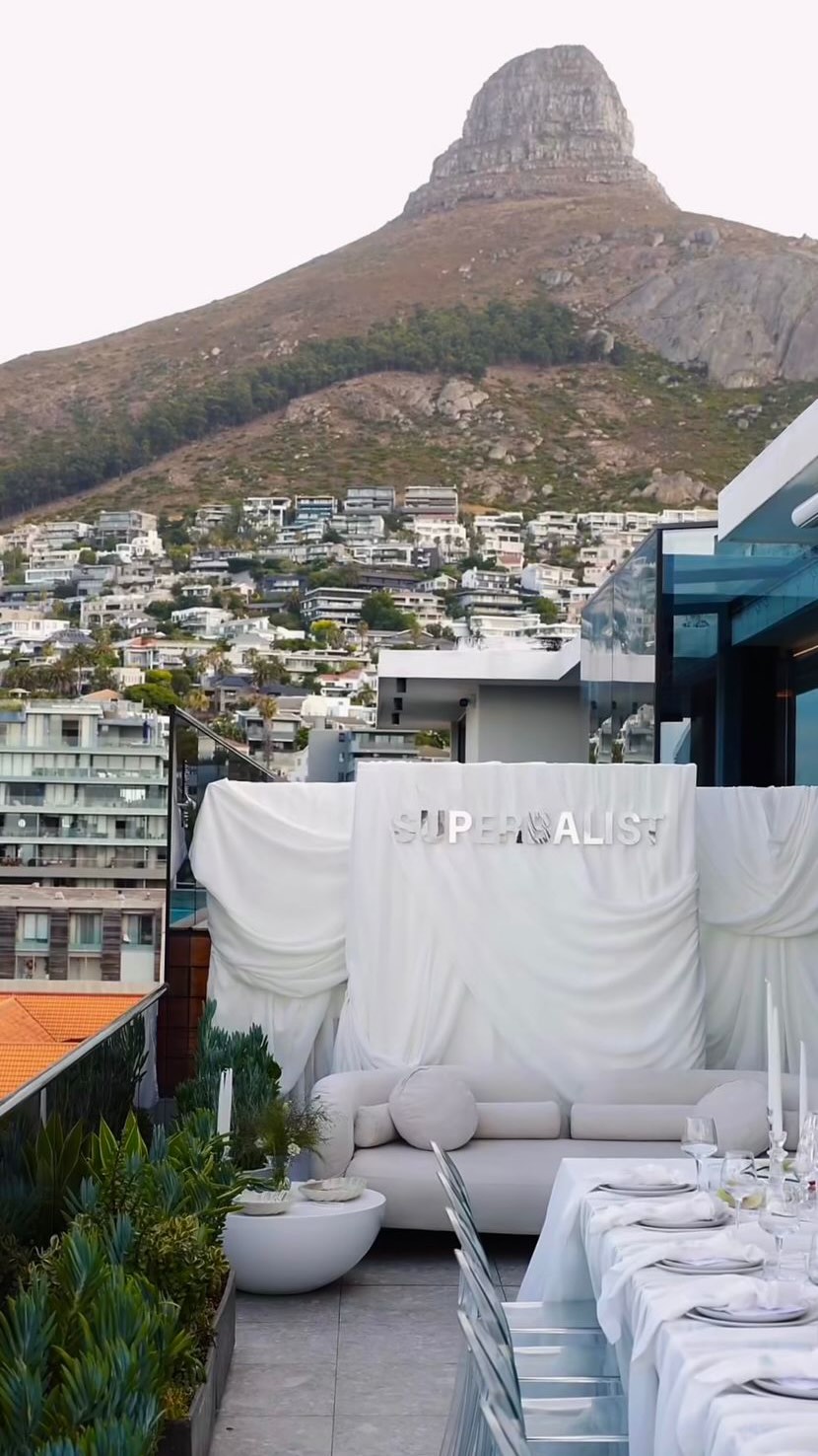 private functions & events on the 9th floor. 🍸
for booking enquiries and rates, contact our team via hello@hugosocialclub.com.