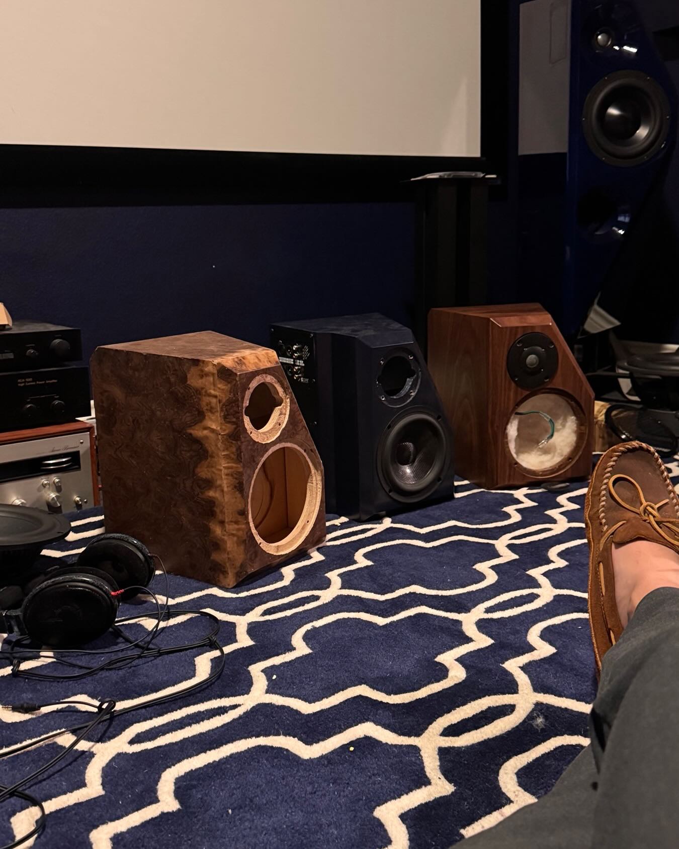 The 3 versions, from right to left, Waterloo, Wellington, custom shop