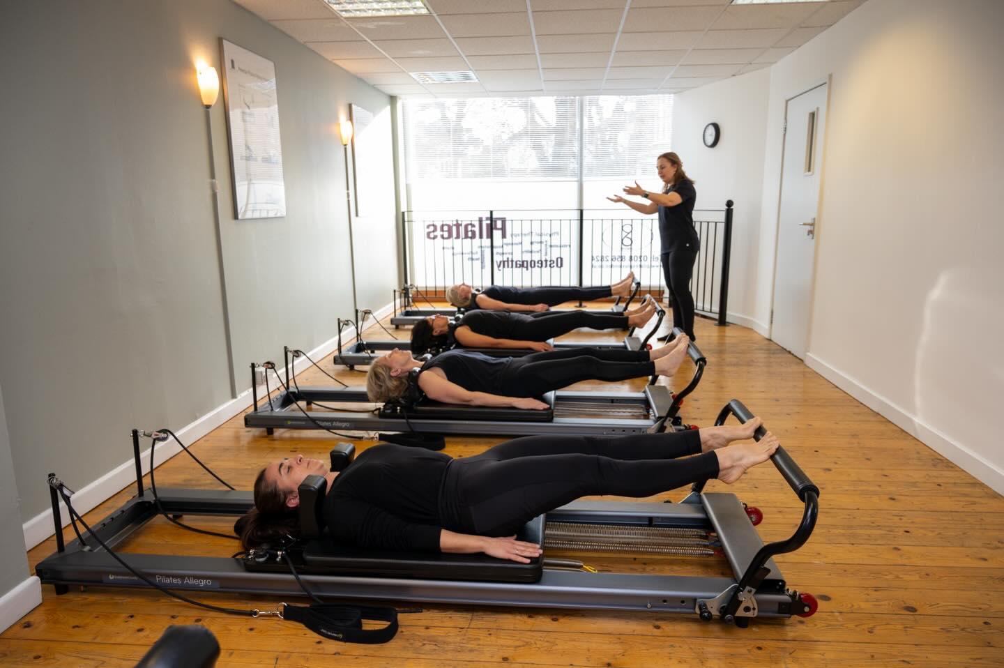 ✨ Pilates for every body — every day of the week ✨
You don’t need to be flexible.You don’t need to be strong.You don’t need to be “good” at Pilates.
You just need to start where you are.
Pilates is for the busy mums, the desk workers, the beginners, the comeback stories, the strong, the stiff, the tired, the motivated… for every body.
Small movements. Big difference.
Your body will thank you for showing up — even for 10 minutes.
🤍 Pilates is not about perfection.It’s about feeling stronger, moving better, and loving the body you’re in.
#PilatesForEveryBody #DailyPilates #MoveYourBody #PilatesCommunity #MindfulMovement StrongCoreStrongBody FeelGoodMovement