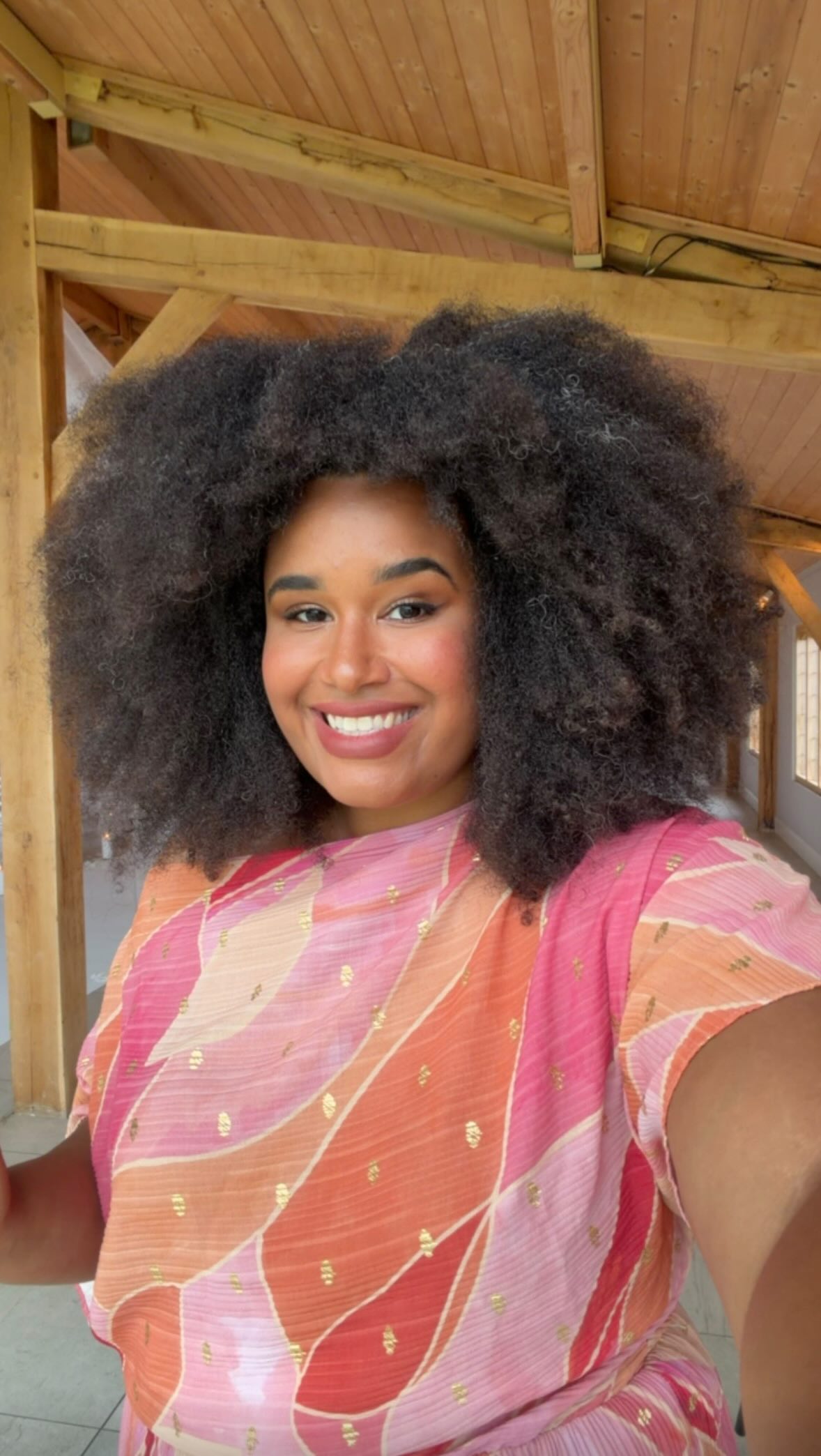 Sound checking Charlotte’s aisle song at @merrydalemanor 💕I absolutely love this stripped back version of “I Don’t Want to Miss a Thing” by Aerosmith
It was a pleasure singing for Charlotte & Sam’s Ceremony & Drinks reception!
#weddingsinger #wedding #weddingentertainmentideas #weddinginspiration #weddinginspo