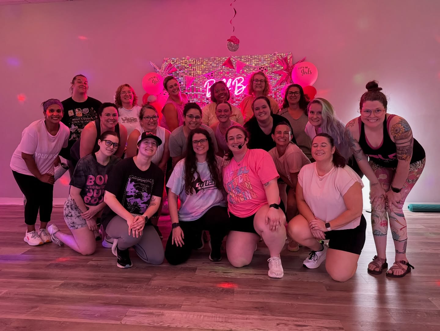 HAPPY HAPPY BIRTHDAY to Bold co-founder, karaoke master, plank & push-up extraordinaire!! 💃 🎉
We hope you get everything you wish for and MORE this year!