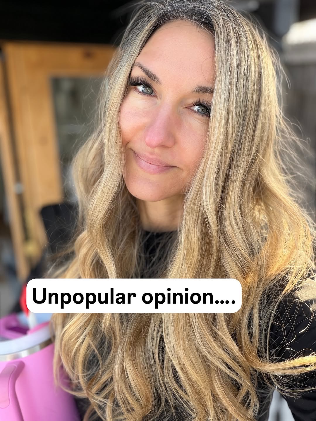 I’m not trying to look younger.
I’m trying to look and feel good.
I want strong legs from lifting weights.
Clear skin because I take care of it.
Energy to keep up with my kids.
Confidence when I walk into a room.
No furrowed brows from stress.
That’s the goal.
Looking like I’ve lived a life, but also like I actually enjoy living it.
Taking care of your skin, moving your body, drinking your water, wearing your Frownies… none of that is about chasing 25 again.
It’s about feeling proud of the face looking back at you in the mirror.
Tell me I’m not the only one…
Are we trying to look younger?
Or are we just trying to look like the best version of ourselves right now? 👇
#eyegel#plantbasedskincare#glutenfreeskincare#beautyatanyage#morethanskindeep#ingredientsmatter#rosewaterspray#frowniescanada#morethanskindeep#wholehealthskincare#nontoxicskincare#frowniesfam#howtoapply#serumpatch#menoffrownies#gentlelifts#appleserum