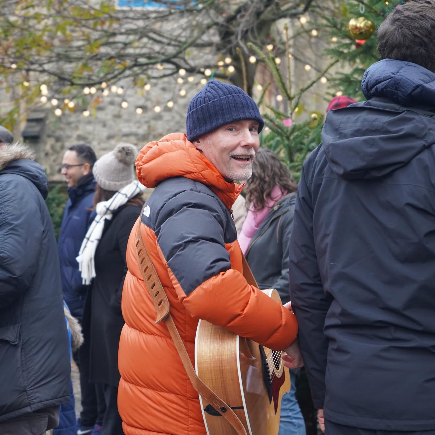 We canโt wait to bring carols to the streets of Putney once again this coming Sunday! ๐
Stick around after church this week to join us - all voices are welcome ๐ถ