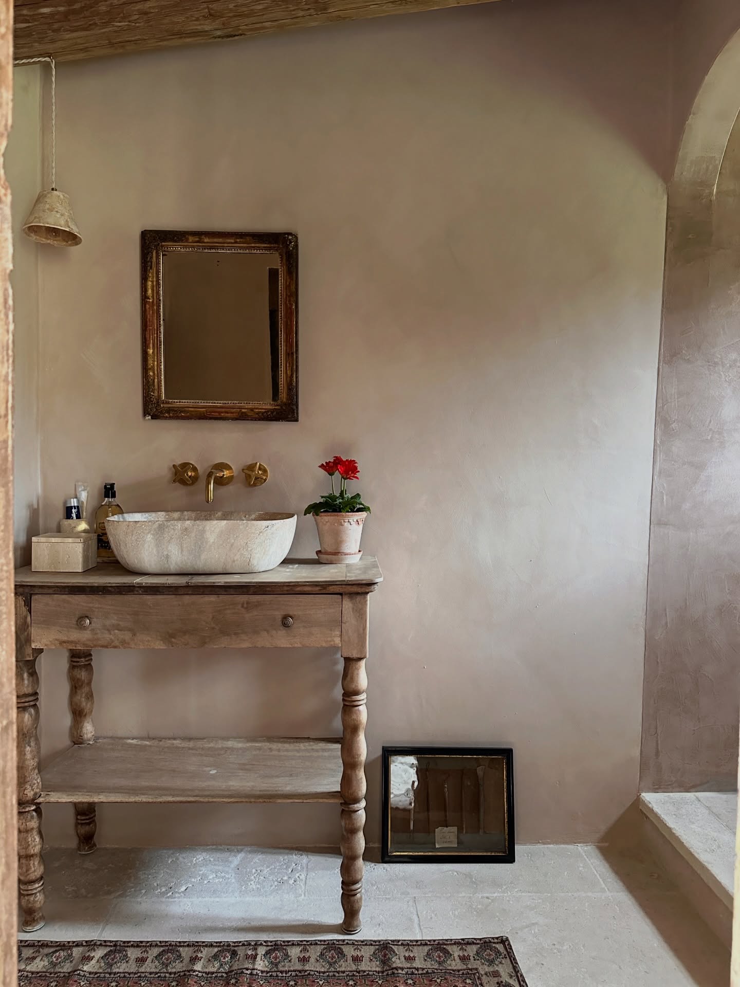 almost finished with another project š¤ The guest house is days away from being ready