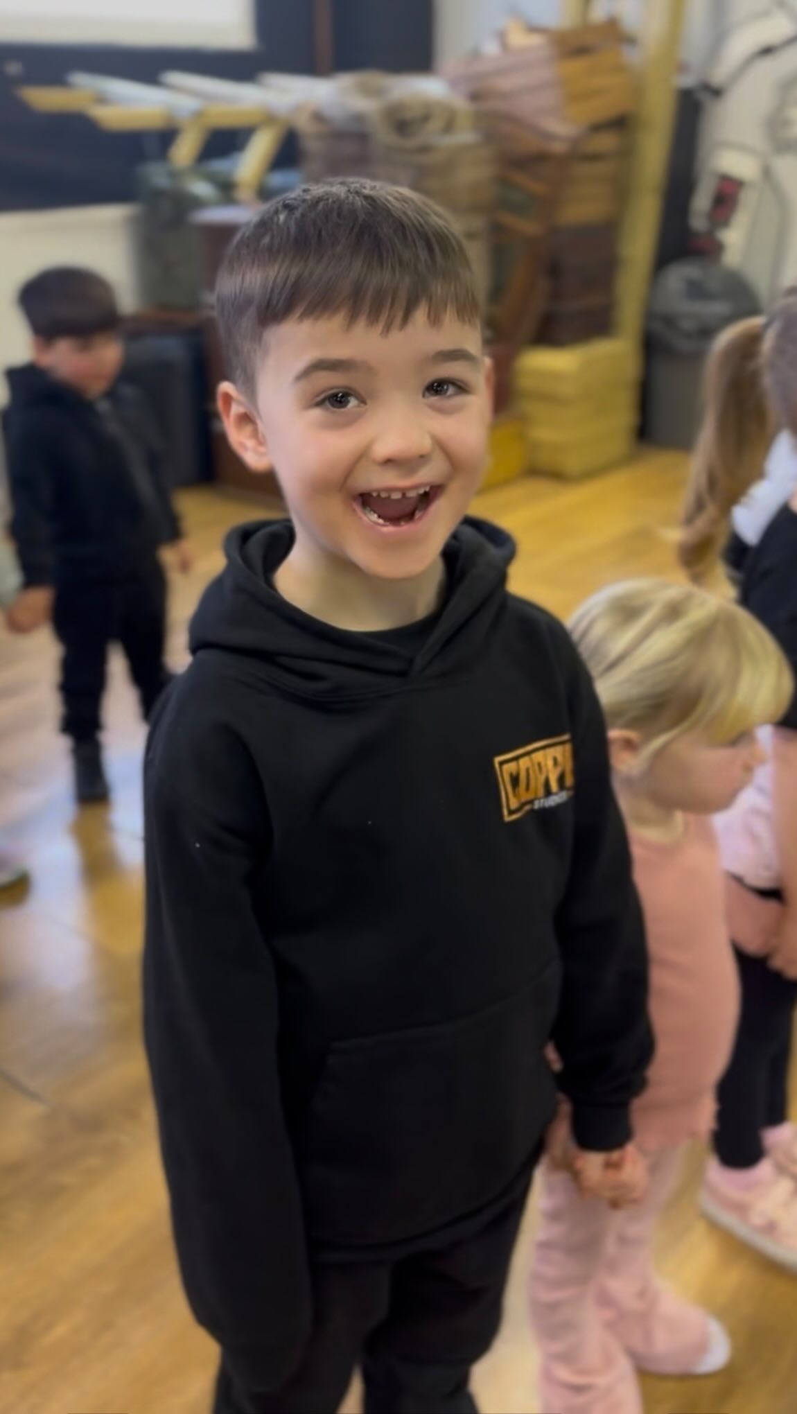 Spend a Saturday with Theatre Tots ✨
Our classes are always filled with excitement as our Tots explore the fundamentals of Musical Theatre in a fun and supportive environment👏🏻
We focus not only on developing their skills and understanding, but also on building confidence, encouraging creativity, and nurturing the friendships they make along the way 🥰
#copperstudios #theatretots #performingarts #musicaltheatre