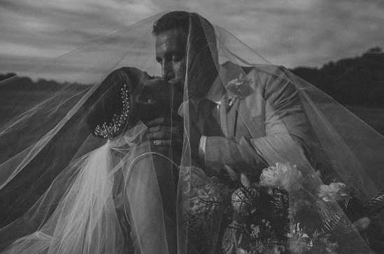 throwback to one of my favorite weddings this past summer at @thefarmatdover 🖤