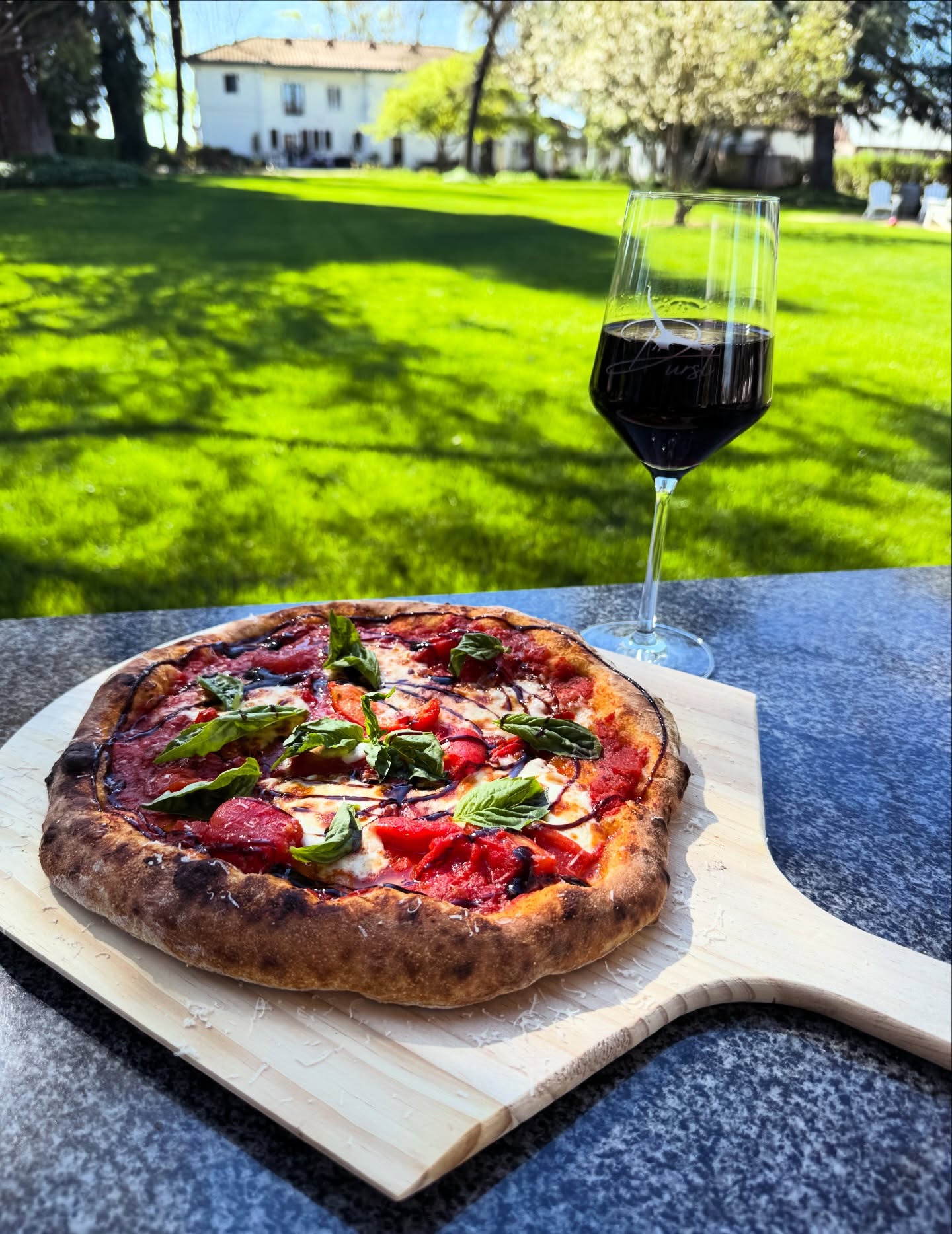 Wood-fired Margherita on the estate. 🍷🍕
Local organic tomato sauce, creamy burrata, basil chiffonade, Corto olive oil, sea salt, and a drizzle of aged balsamic — simple ingredients done right.
It pairs beautifully with a glass of our Leonardo Red Blend, making it the perfect way to spend a weekend afternoon at Durst.
Our kitchen is now serving wood-fired pizza every weekend, and as part of this new program we kindly ask that no outside food be brought onto the property so everyone can enjoy what our kitchen has created.
Come sip, relax, and enjoy the taste of the estate.
#DurstWinery #WoodFiredPizza #MargheritaPizza #LodiWineCountry #WineAndPizza