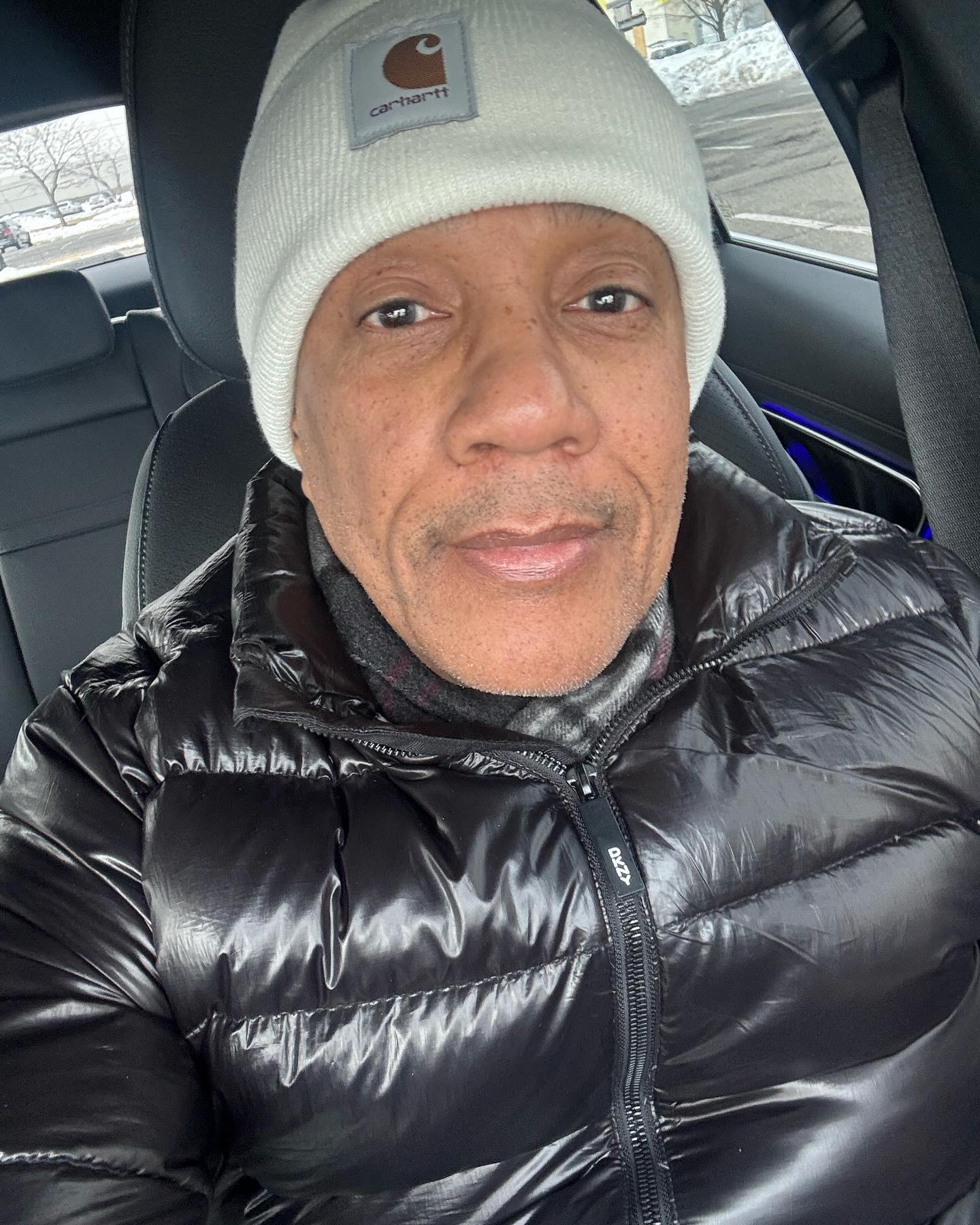 Dear younger me, all the things you feared and doubted yourself over… you made it through. The nights you thought would break you only built you. Everything you’re worrying about right now is already behind me. You’re stronger than you think. Keep going. And remember be gentle with yourself. 💭✨💪