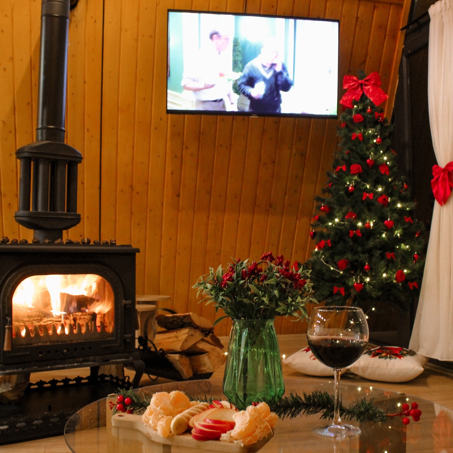 Keyifli akşamların doğru adresi 📍
Detaylı bilgi ve rezervasyon işlemleri için bize Dm atabilir veya 0545 672 95 00numaramızdan arayabilirsiniz 🤍🍃🌺
#bungalov #bungalovevleri #bungalovoteller #mersinbungalov #bungalovtatili #tinyhouse #dağevi #bungalows #köyevi