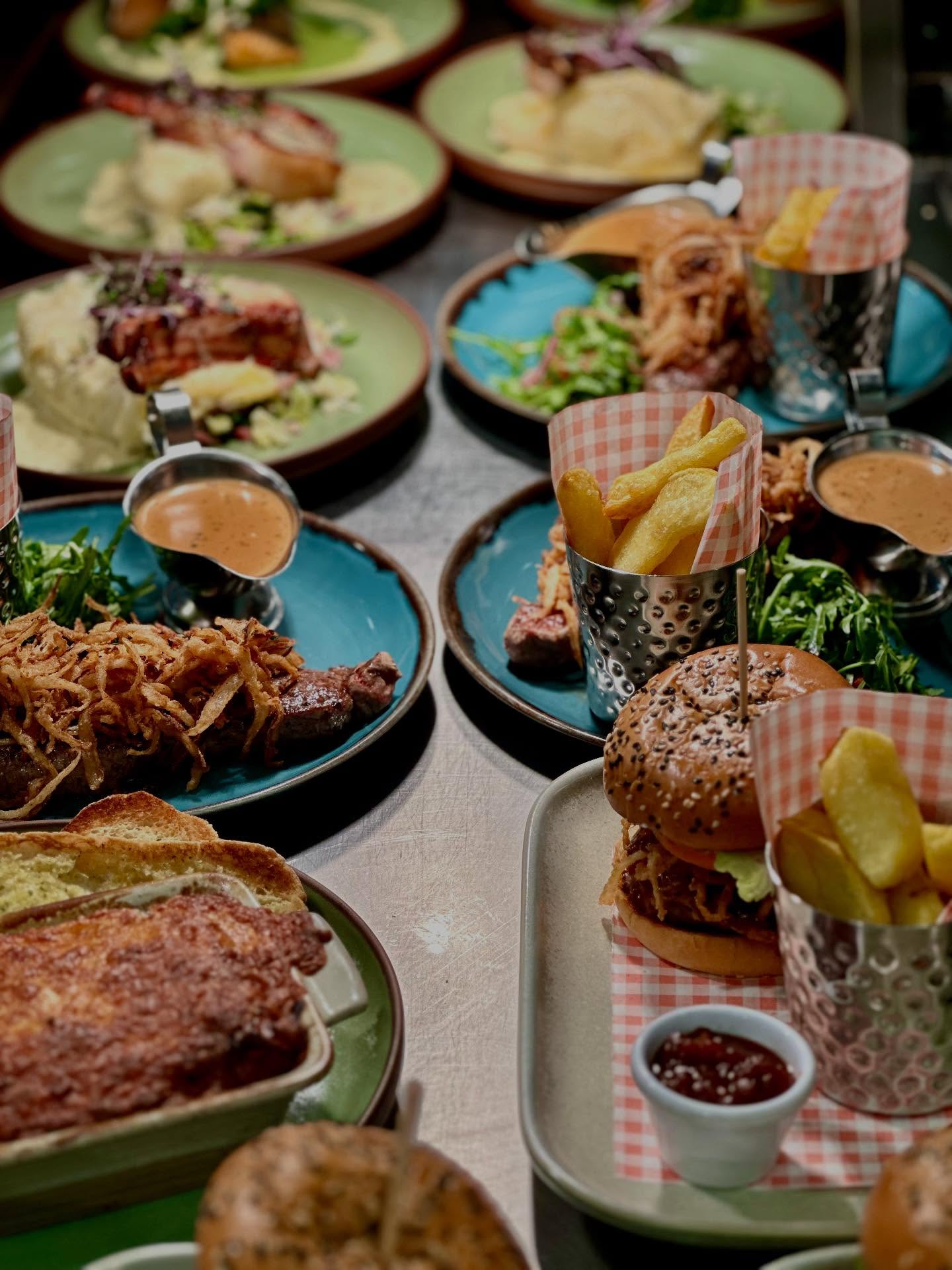 Mother’s Day is just around the corner! Have you reserved your table for the special lady in your life yet? We’re offering a gorgeous three course menu, with something for everyone. 🌸❣️💝
Spaces are very limited now, so call on 02892638056 to reserve your table.
Don’t forget, our monthly pub quiz takes place this Friday at 8pm. Grab your brainiest pals for a chance to win, and get your team booked in!