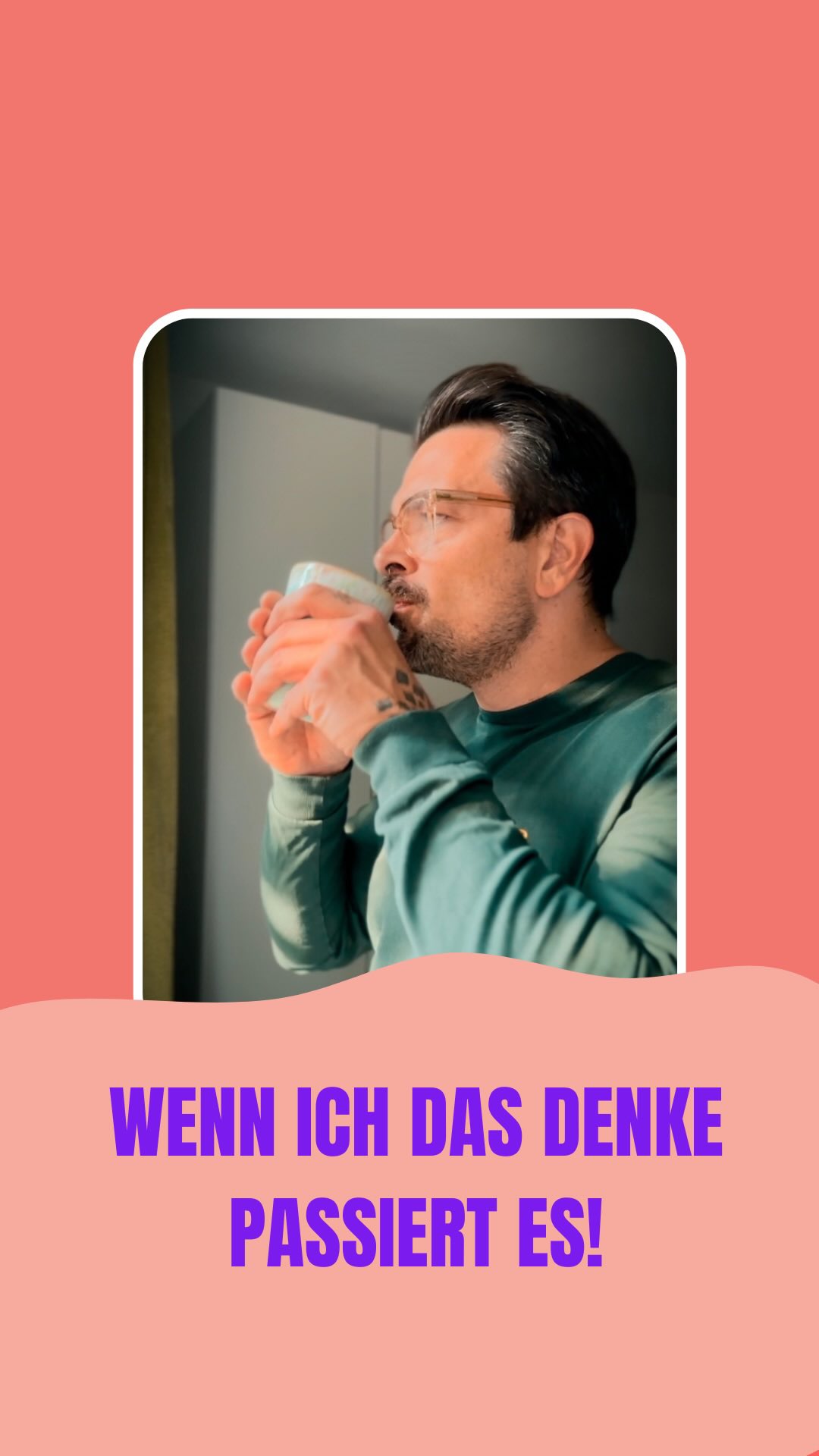 Magisches Denken bei Zwangsstörungen fühlt sich oft erschreckend real an.
Ein Gedanke taucht auf und plötzlich wirkt es, als könnte er etwas auslösen.
„Wenn ich das denke, passiert etwas.“
Dann beginnen oft Rituale:
Gegengebete, Sätze wiederholen, Grübeln, Dinge mehrfach kontrollieren, Lichtschalter ein- und ausschalten.
Der Kopf versucht Verantwortung zu übernehmen für Dinge, die außerhalb deiner Kontrolle liegen.
Wenn du lernen möchtest, diese Gedankenschleifen besser zu erkennen und anders damit umzugehen, folg mir gerne.
#zwangsstörung #zwangsgedanken #ocd #magischesdenken #gedankenkarussell
❤️ Disclaimer:
Ich spreche hier aus meiner eigenen Erfahrung mit Zwängen und dem, was mir auf meinem Weg geholfen hat. Das ersetzt keine professionelle Diagnose oder Therapie. Wenn du merkst, dass dich deine Symptome stark belasten oder du unsicher bist, hol dir bitte Unterstützung bei Fachleuten, die dafür ausgebildet sind. Meine Inhalte sollen Orientierung geben, Mut machen und das Gefühl vermitteln, dass du mit all dem nicht alleine bist – sie sind aber keine Behandlung und auch keine Anleitung für therapeutische Entscheidungen.