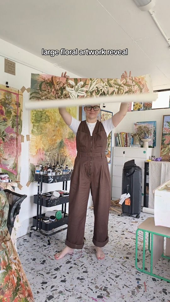 Large floral artwork reveal ✨
1x1.5m acrylic on poly cotton
Coming soon!
#largewallart #floralpainting #contemporaryfloralart #australianflowers #australianart