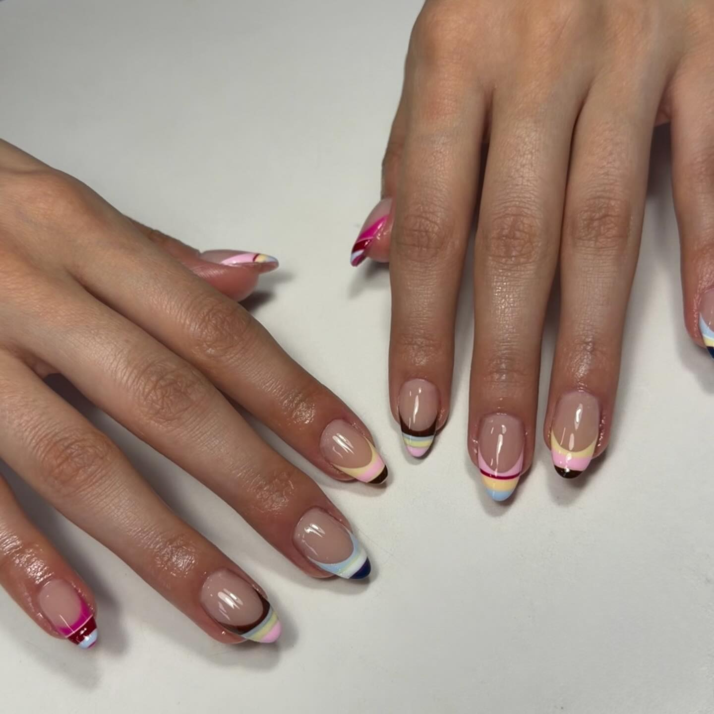 Perfect for when you want something subtle but still eye-catching.
#FrenchTips #MilwaukeeNails #nailart