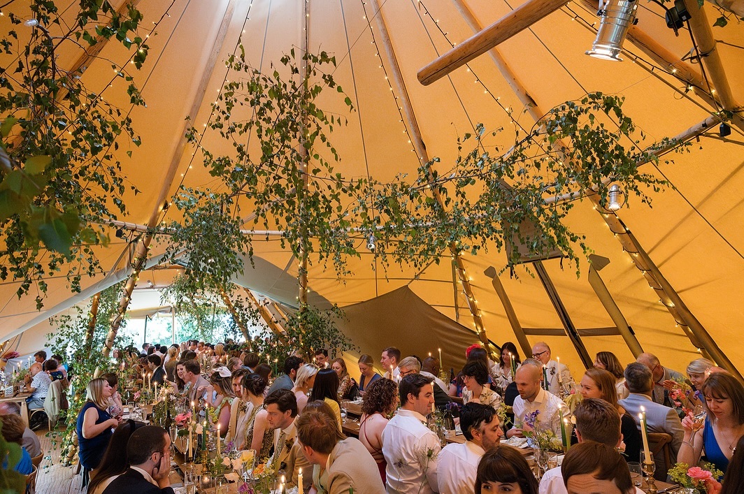 160 GLORIOUS PEOPLE, all here to celebrate you. And hot damn, it’s the best thing ever.
Photographer: @sarahvivienne
Tipi: @teepeesandtents
Caterer: @sarahsarahcooks
Napkins & candles: @theluxecollectionuk
Decor hire: @nerissaeveweddings
Other furniture: @moreproductionuk
Flower buckets: @flowerandfarmer
Crockery & cutlery: @chelseahirenorthampton
#northamptonshirewedding #oxfordshirewedding #tipiwedding #junewedding #weddingplanneroxfordshire #weddingathome #gardenwedding #tipiweddinginspiration #teepeewedding