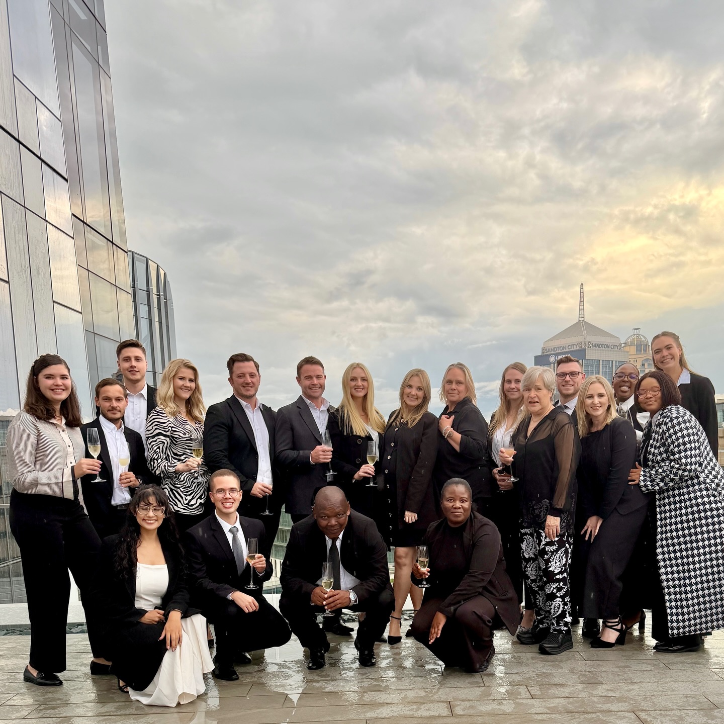 We are proud to be settling into our new offices. This move marked an exciting new chapter for our firm, but what remains unchanged is the commitment and expertise of the people behind it all.
Hereās to the team that makes it happen. š„
#TeamURA