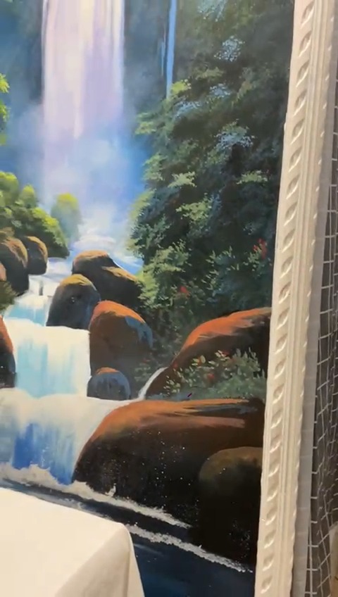 We ensure the treatment room is well cleaned and ready to welcome you all. Visit us today.