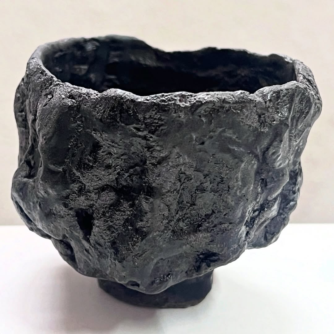“To me, these new vessels have a timeless beauty that is of the kind we find in a stone by the edge of a meadow or near a mountain that’s really a volcano. They have been fired at 1250 and then again at lower temperatures and so they are now closer related to stones and feel a bit like it.
Their original material was reclaimed and very hydrated clay from the north, and I posted pictures of that here before. I can’t wait to make more of them and also bigger. They are hand carved from a lot of clay. Over days.“
@witoldriedel will be showing a collection of his practice at Swan Hill Studios on 20th - 30th March.