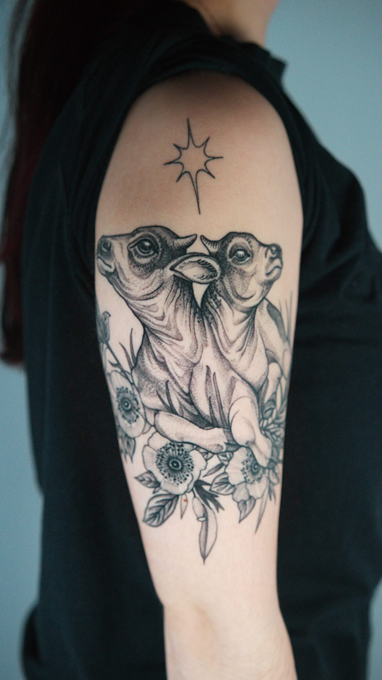 I love cows and I loved working on this tattoo for Ashley π€π€π€ from the poem β two headed calfβ about impermanence .
π±
#twoheadedcalf #videotattoo #oaklandtattoo #blackwork #darkart