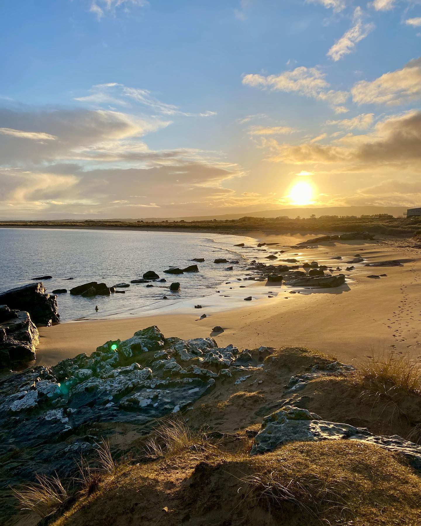 Gorgeous winter light at Dornoch beach this avo. #dornochbeach #nc500 #nc500beaches #nc500eastcoast