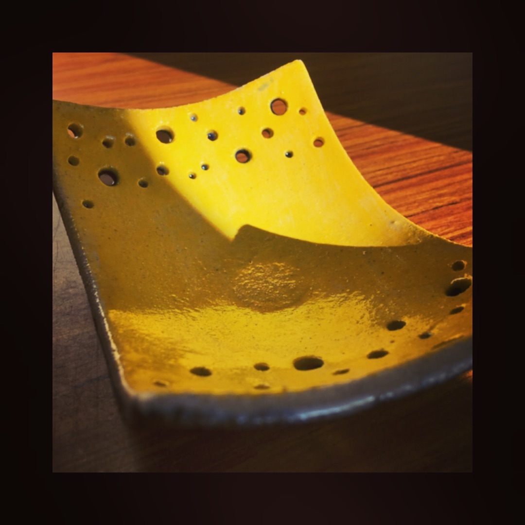 platitos stars 1.2 // plates stars 1.2 // tellerchen stars 1.2 ⭐️💫✨ * *
i’m happy to present to you a further part of my new collection. this plate as the *plate stars 1.1* is perfect to be used for the so called “tapas” in spain.
the #collectionstars represents my love to the clear sky, especially at night and the light which you’re receiving from the stars and moon, the fresh air you breath in while looking at those small dots which are so far away from us but give us so much. 💕
further parts of my new #collectionstars will be posted soon, so #staytuned ✨🌟⭐️💫 * *
#collectionstars * *
#ceramicaceramicskeramik #lozadelftwaresteingut #perforadoholeylöchrig #engobe #vidriadoenameldedglasiert #100% #hechoamanohandmadehandgemacht
#ceramica #ceramics #keramik #loza #delftware #steingut #perforado #holey #löchrig #vidriado #enamelded #glasiert #hechoamano #handmade #handgemacht #pottery #instapottery #collectionstars #oha_saskia_tuerk #staytuned