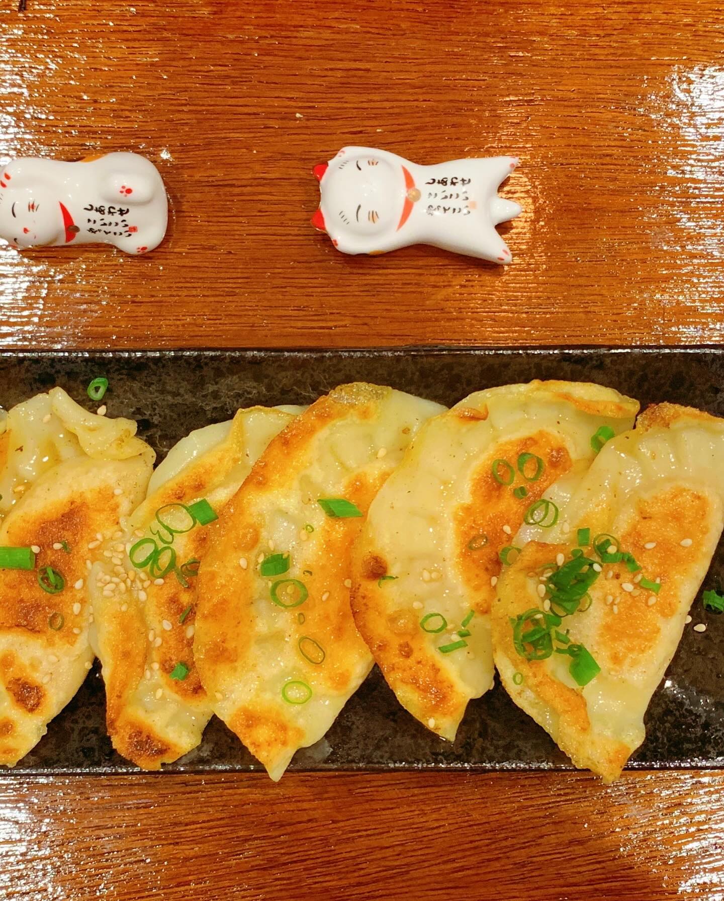 Introducing our Chicken and Corn Gyoza 🥟! They‘re the perfect companion to chicken ramen! #sydneyeats #sydneydumplings #sydneyramen #sydneyfoodie #sydneygyoza #homemadedumplings #homemadedumpling #homemadegyoza #japanesegyoza #japaneseramen #japanesegyoza #japaneseramennoodles #japaneseramen🍜 #sydneybest #sydneybesteats #sydneybestfood #sydneybestrestaurants #sydneybestramen