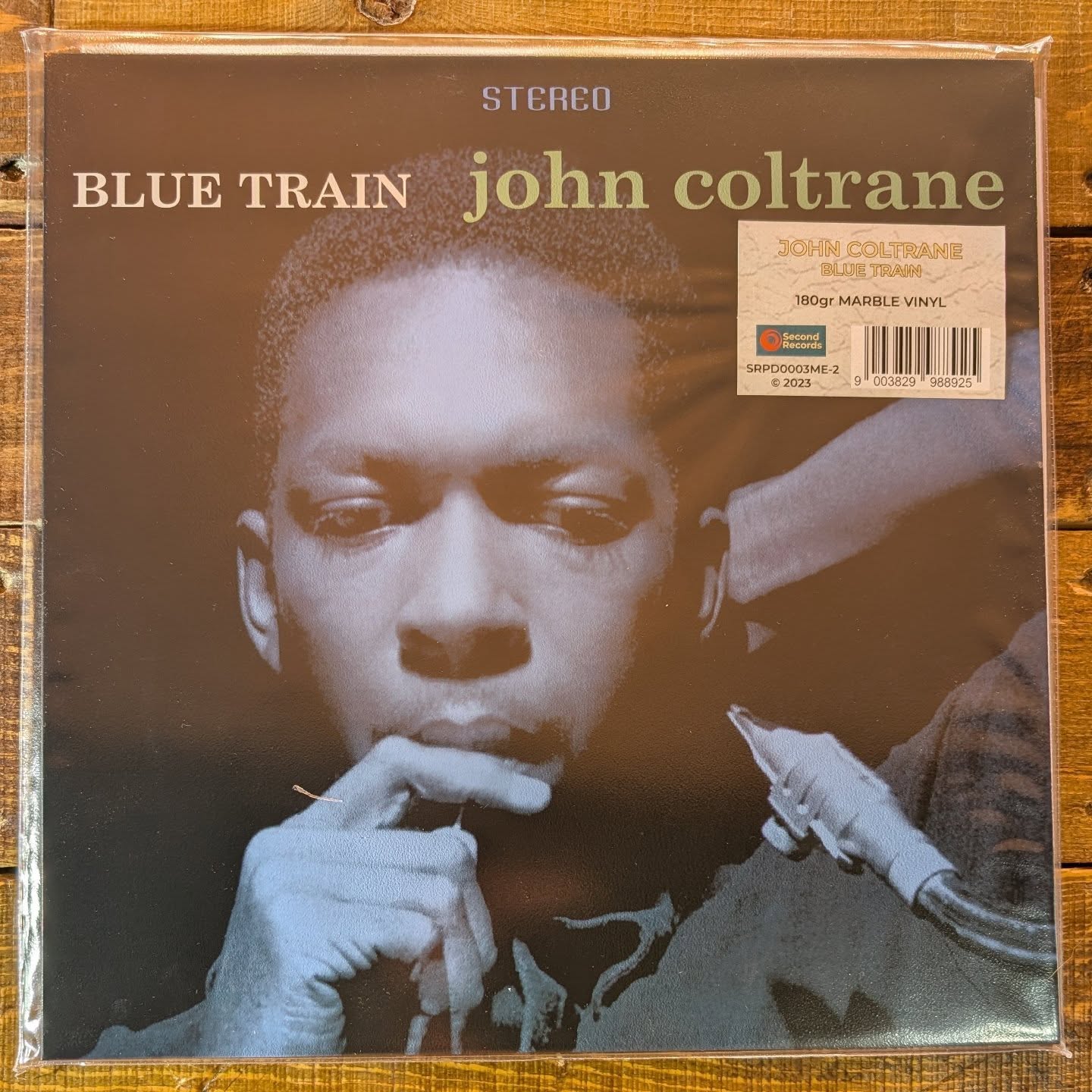 Bore da 😁
The doors are open as we welcome another week here at the second 45.
And if you're thinking about having a mellow Monday we've just had a few reissues of some lovely jazz classics to ease you into the week.
Don't forget we're trialling our new opening hours today so we'll be here until 3p.m.
#thesecond45 #llanellirecordstore