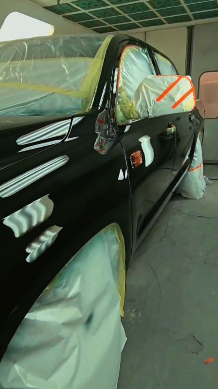 back in black 😎
.
.
#autorepair #paintjob #bodyshop #autobody #stouffville