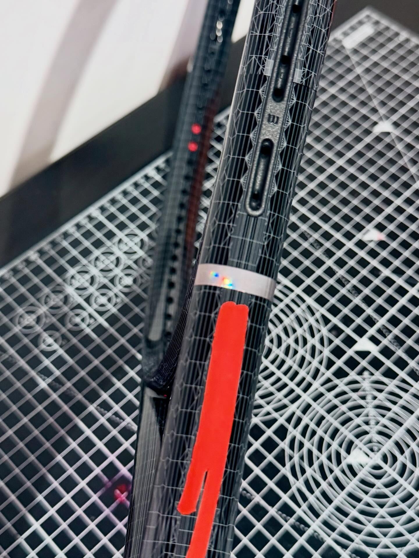 A little testing for @sweatyboyfletch9 with something new (but not necessarily the Python you’ve seen before 😉) - ready to send back to the homeland 🏴 @wilsontennis 🐍 #custom #tennis #london #wales #racketspec