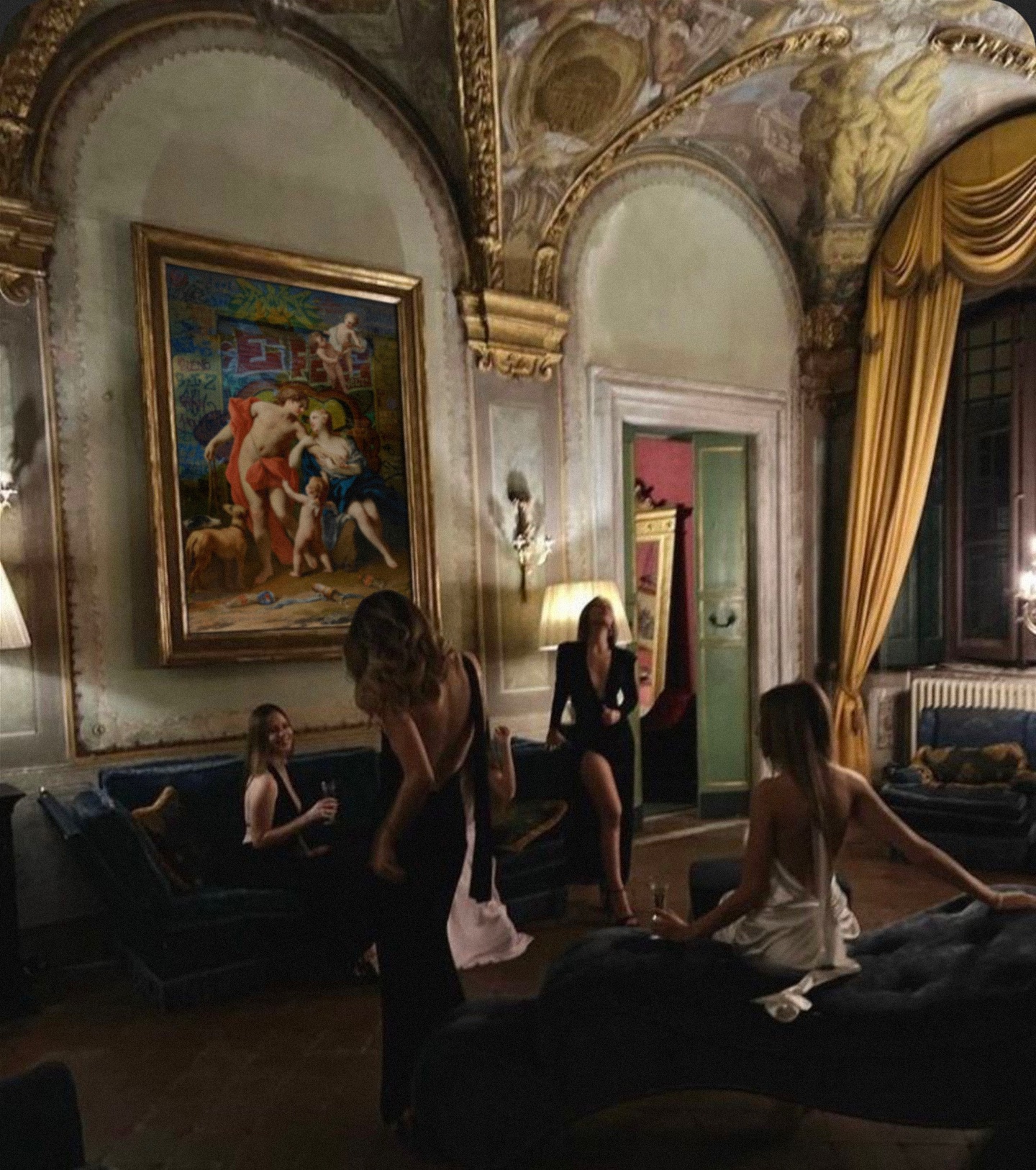 Lives beyond the canvas.
In this room, beneath frescoed ceilings and whispered conversations, Marco Battaglini’s ArtPopClassic vision becomes more than a painting, it becomes a presence. A silent dialogue between eternity and the present moment. Between mythological love and modern desire.
Each day it watches, listens, absorbs. It speaks of life, of fragile beauty, of the tension between the sacred and the everyday. Love remains eternal, even when surrounded by noise, luxury, movement, and time passing.
If a painting could observe your life every day... what would it say about your idea of Love?
#ArtPopClassic #EternalLove #MarcoBattaglini