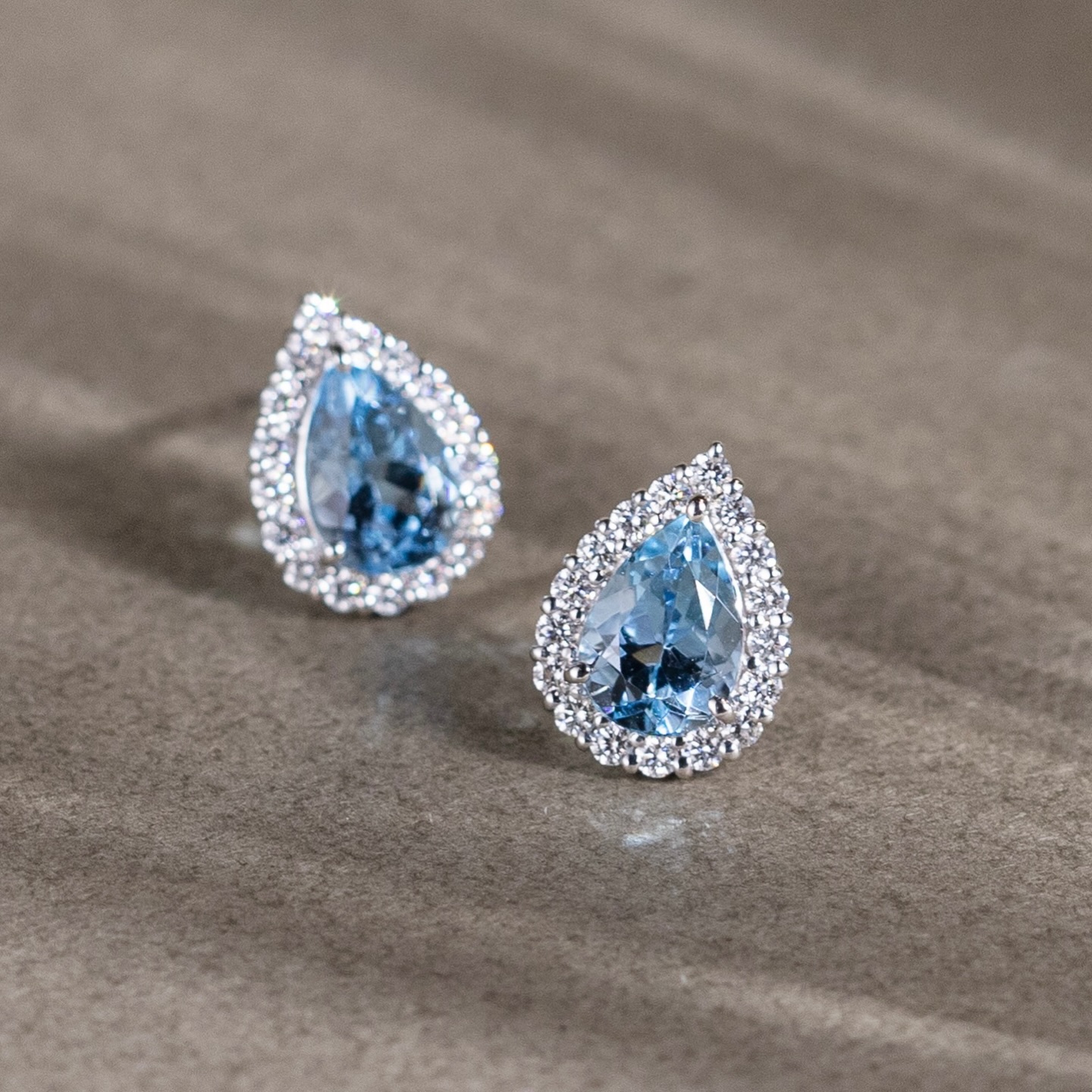 Not all aquamarines share the same shade of blue.
While many aquamarines appear very pale, stones with a slightly deeper, more saturated blue are especially treasured for their clarity and colour. In our Petal Earrings, this beautiful hue brings a gentle yet vivid presence to the design.
A customer favourite and a timeless way to enjoy the serene beauty of March’s birthstone.