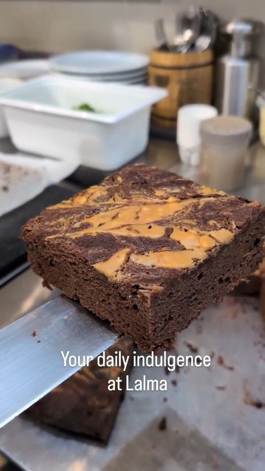 Our peanut butter brownies are made fresh every day using only premium ingredients. Your daily indulgence
📍 Find us in the heart of Montepulciano
⏰ Open for breakfast & lunch (closed Thursdays)
✨ #lalmacafe
☺️ #goodfoodisgoodmood
🍳 #breakfast
🥪 #brunch
🥘 #lunch