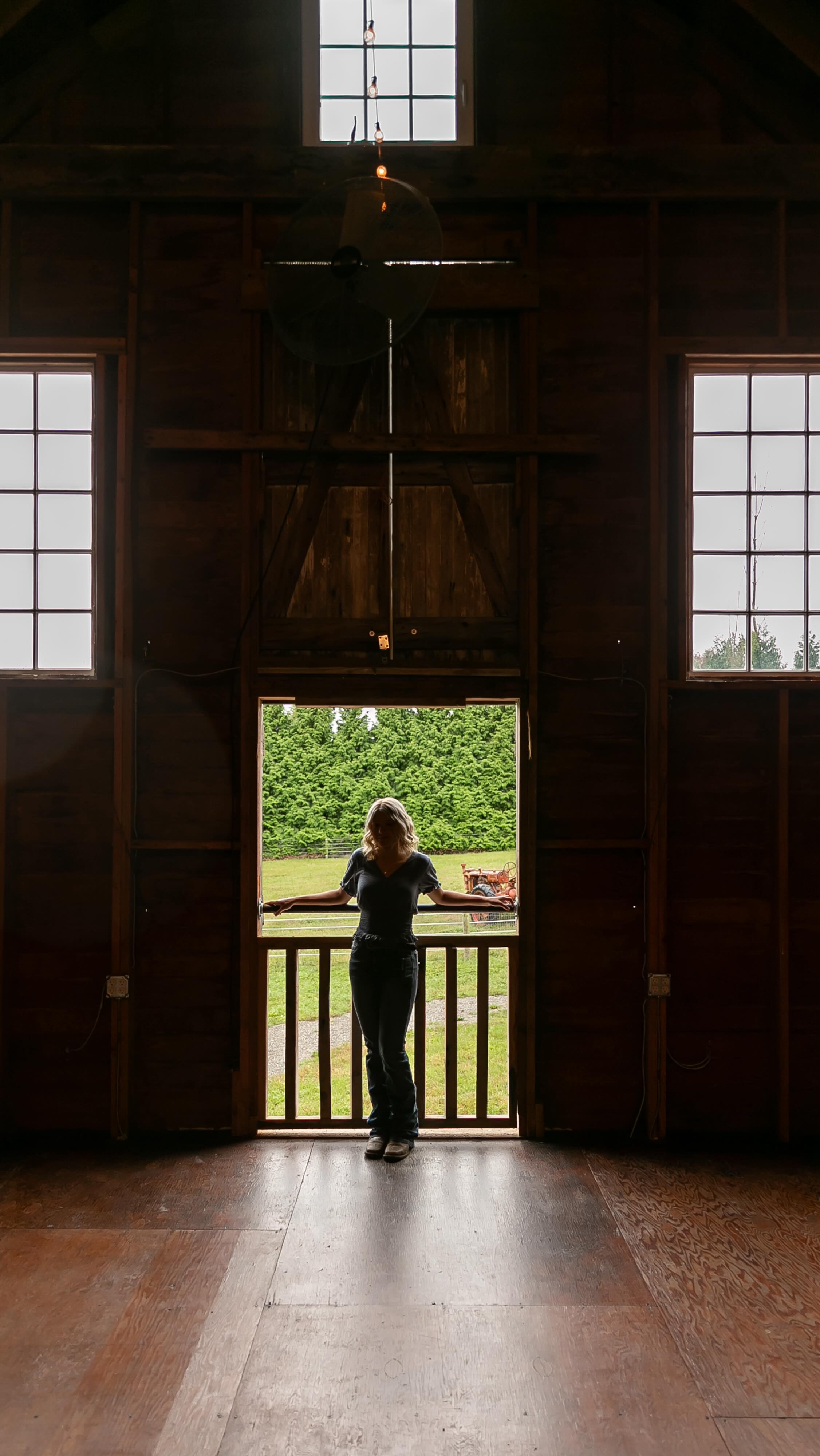 It’s senior year!! Don’t let it go by too fast and don’t let your memories fade
Senior sessions are all about showing your personality and making memories you’ll always look back on. 📸
If you’re a 2026 senior, this is your sign to book your session! My calendar is already filling up and the year will fly by before you know it. Let’s make your senior photos something unforgettable.
✨ Comment SENIOR and grab a spot before the year is over!
#njphotographer #SeniorSession #ClassOf2026 #seniorphotographer #BookYourSession