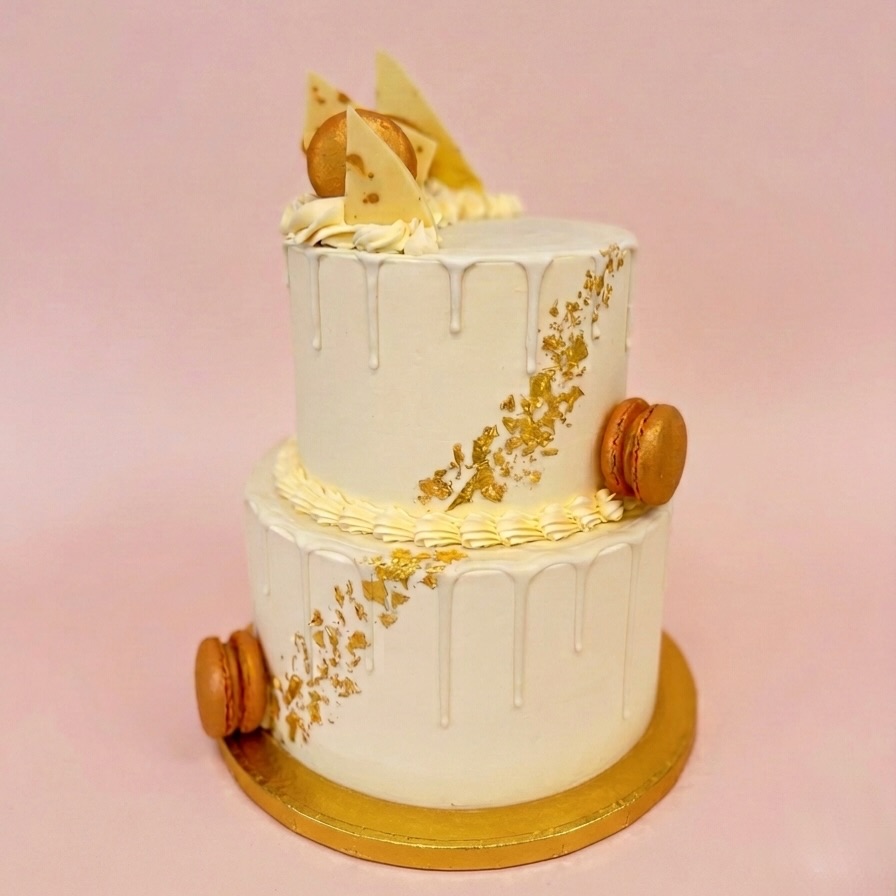 🌟 We’ve had a lot of wedding cake requests recently, please email our bakery with as much notice as possible - bakery@sltbath.co.uk 🌟 🎂
Lots of sizes available and we can work with your budget 💓