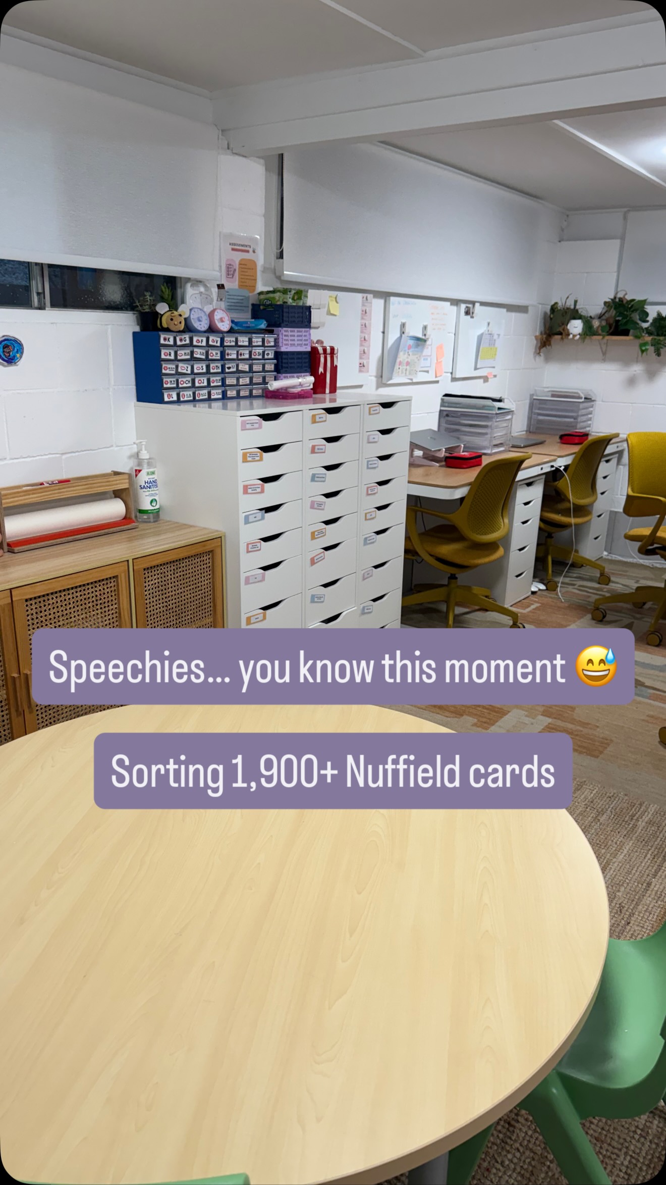 When you realise your Nuffield kit has 1,900+ cards 😅
So Bonnie and I turned them into grab-and-go therapy packs.
As we continue building our skills in motor speech and CAS, having resources ready means we can focus on what matters most — lots of practice trials.
Enjoy the timelapse!