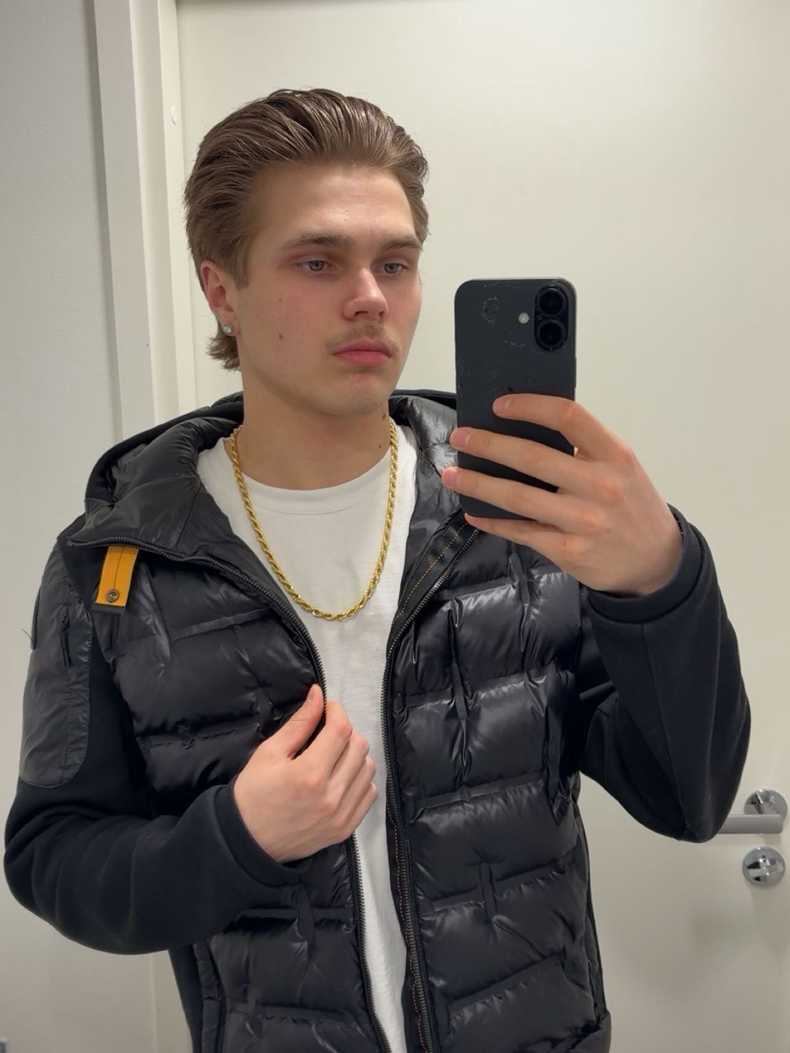 Active days and elegant nights 🎾👔
#LukaSammalisto #Motorsport #RacingDriver