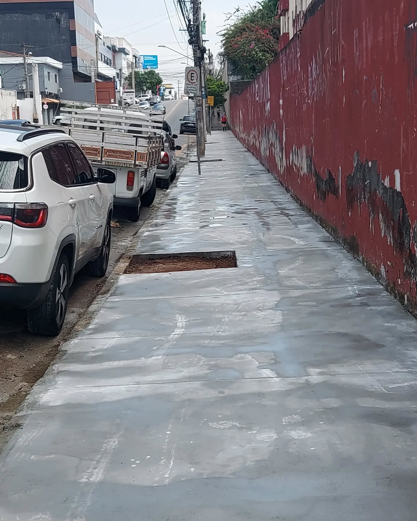 Execução de calçada em concreto armado.
#obra #manutenção #condomínio #engenharia #reforma