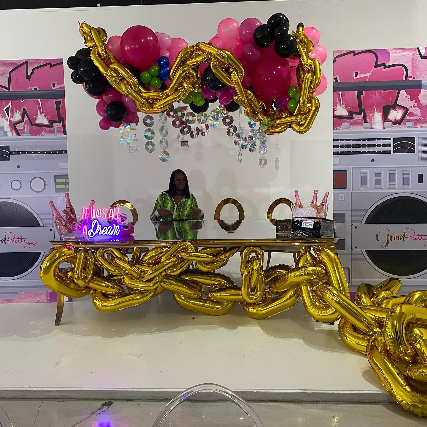 #grindprettyfest #dayofcoordination #itwasalladream @shontac4