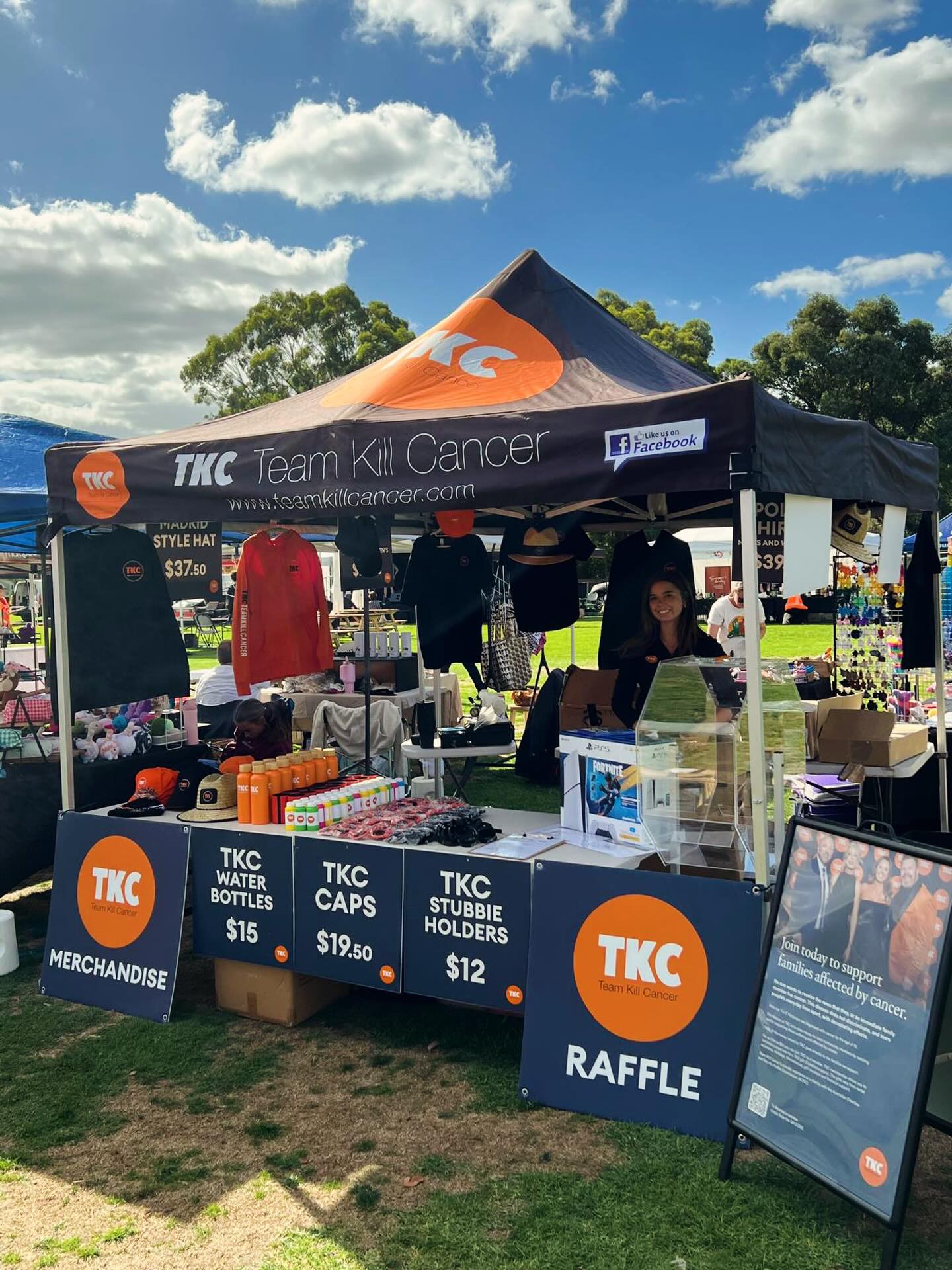 Thank you to the team at Eltham College for allowing us to set up our merchandise stand tonight.
Pop down for a visit and say hello. Eltham College football field, Kangaroo Ground 5-8.30pm