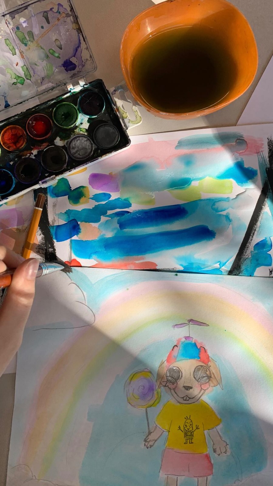 V prvním jarním slunci za zpěvu ptactva máme čas pro sebe - na ticho, zklidnění a tvorbu venku - první plenér ITG v roce 2026. Je úžasné pozorovat, jak jsou studenti ponořeni sami do sebe a do tvorby. 🫶
A jako vždy krásný voiceover od učitelky Moniky ❤️
#itg #gymnazium #tvorba #jaro #studenti