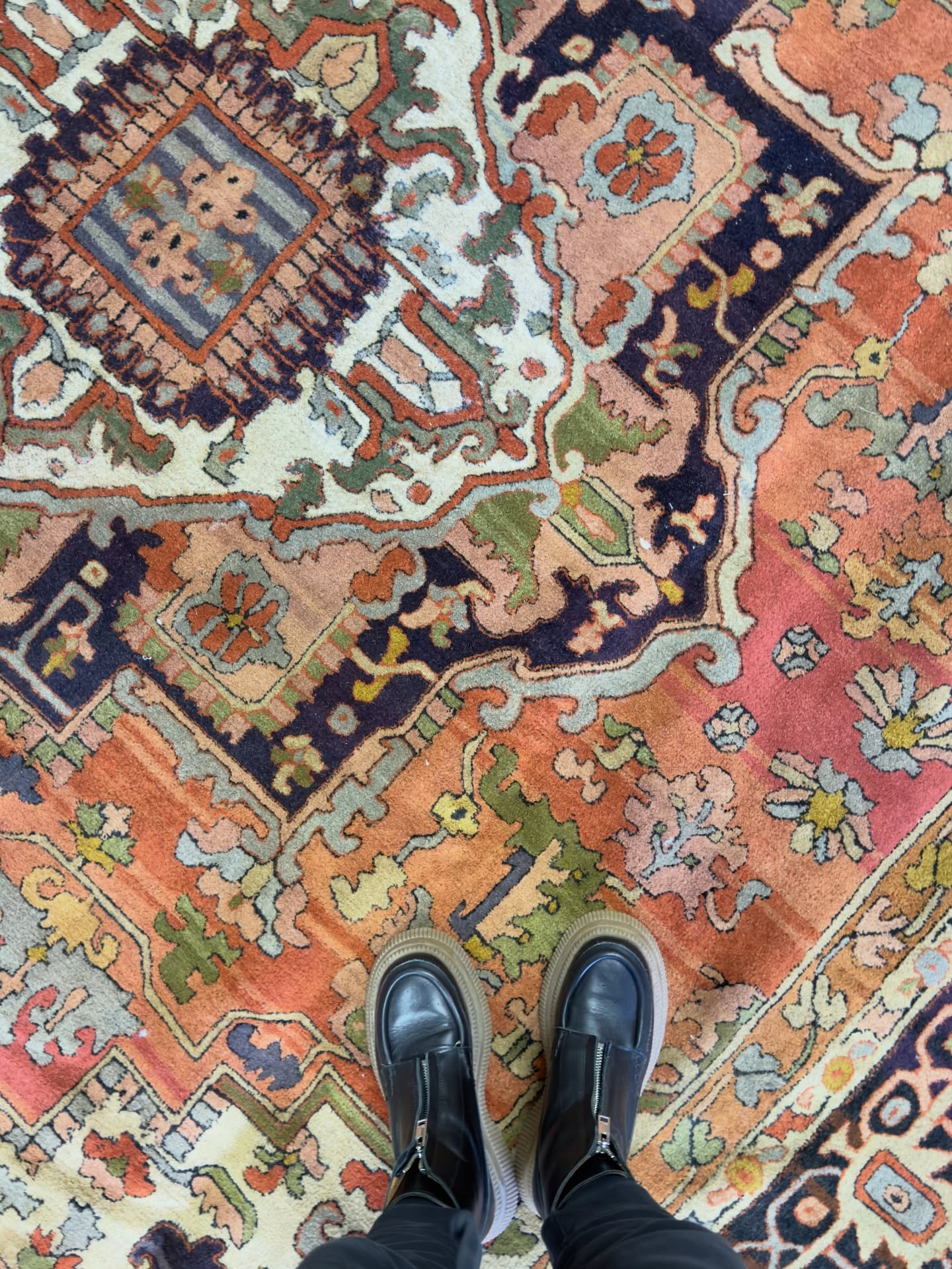 (SOLD) 💀😵There are some vintage rugs that are so special, we can’t contain ourselves to wait to add them to a Thursday drop. SHE IS ONE OF THEM!🫠🫠🫠🫠
The most incredible color story (maybe ever?) and design, there are no words to do her justice. Scroll👍🏻 and take her in. Even more INCREDIBLE IRL.
If she’s the one, DM and Make an OFFER, today. She’ll head out tomorrow to her new home. Offers start at 2k with $100 to ship. The highest offer at 7pm EST on the dot gets a DM back with the good news that they got her!🏆
We move on to the next person after 15 minutes. Easy as that!
DETAILS:
~ she’s 11’x 8’ Big and Beautiful 🙌🏼
~ low heavy 100% wool pile
~ no notes, in amazing condition 🫶🏼
~Authentic vintage Persian goddess
~ must send pics of where she lands (pretty please?)
Happy Sunday! Here for you if you have any questions! She’s a wow, to say the least. xoxo