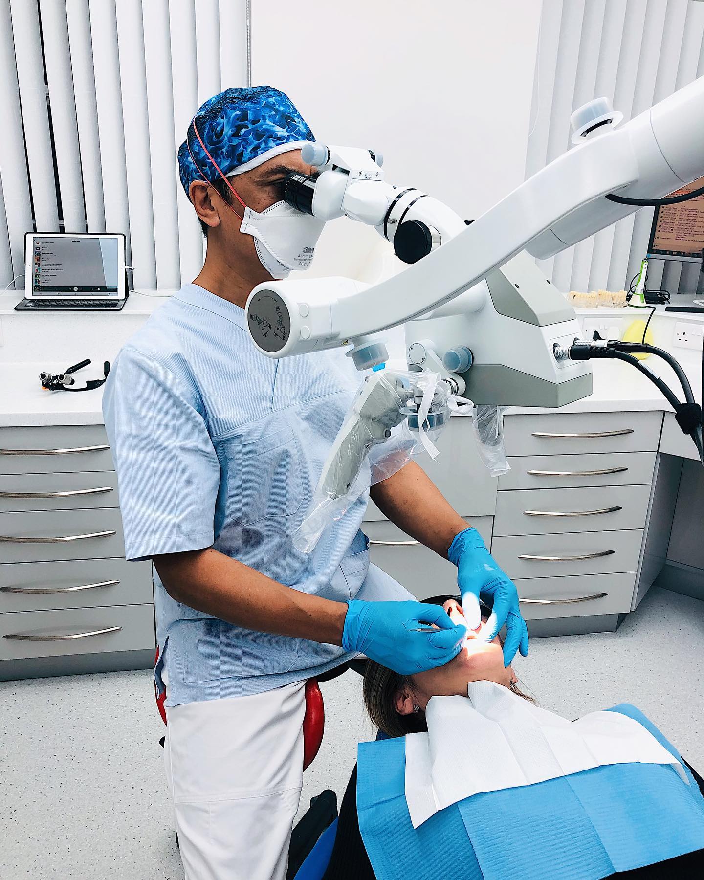 We visited our dear and talented friend @dr.anil.shrestha this week to get a full dental checkup and start a whitening treatment 🦷
@dr.anil.shrestha is a specialist in prosthodontics and dental implant surgery and we highly recommend him to all of our patients! 🙏🏼🙏🏼