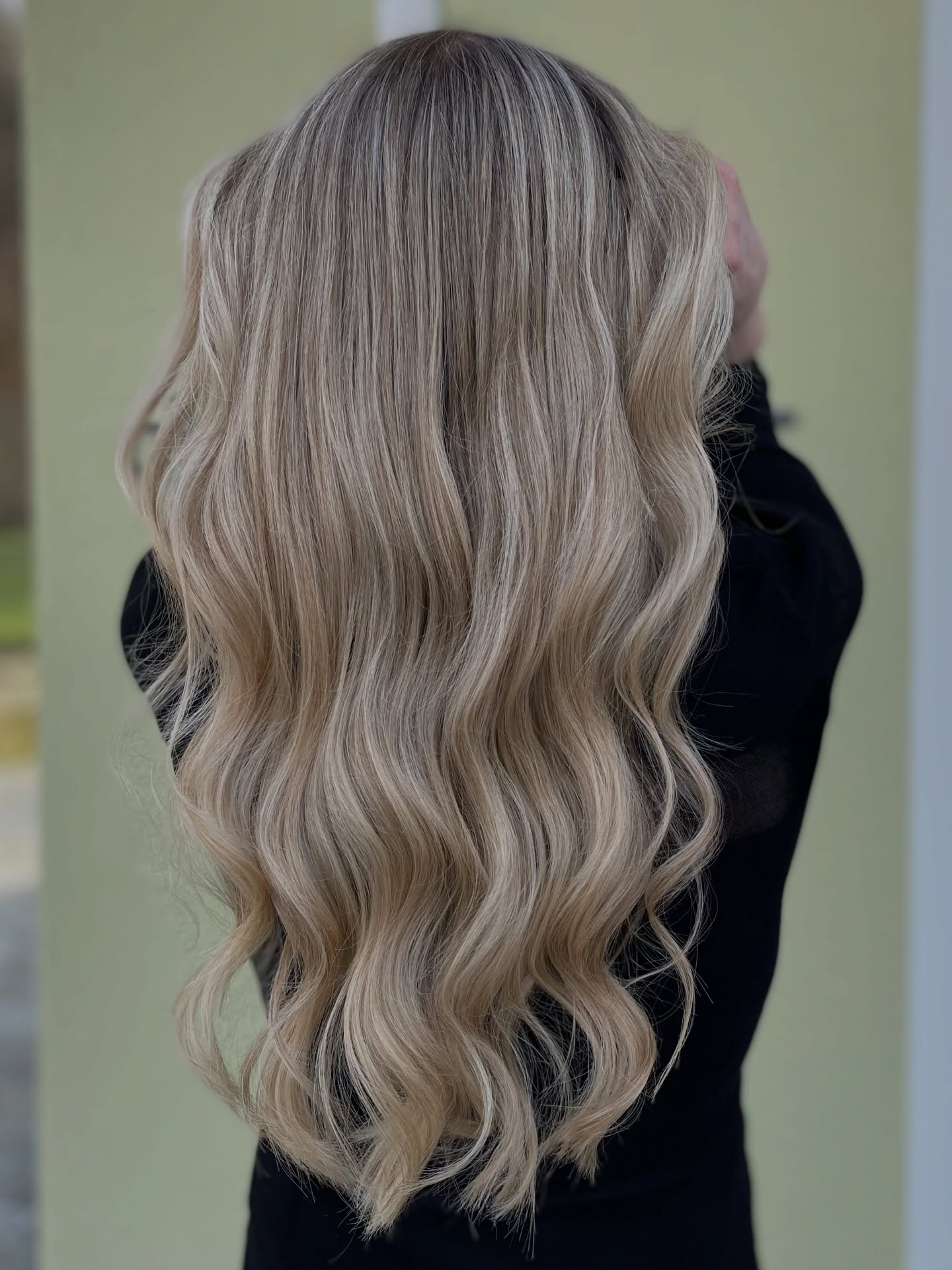 GET READY FOR SPRING✨🌷
#chopfundhoormurgenthal #balayage #cleanblonde #springhaircolor #wellapro