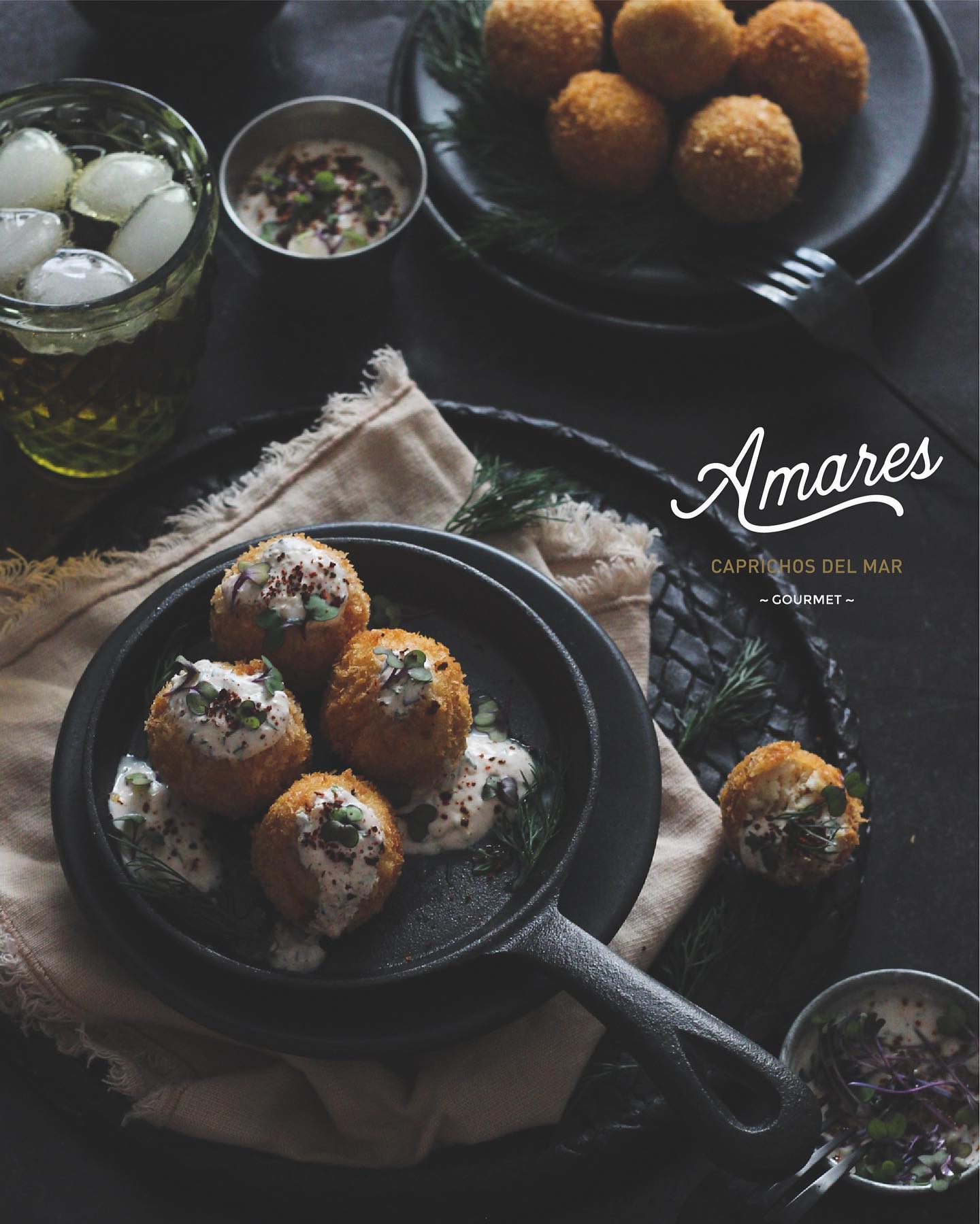 Chez Amares nous vous proposons des idées recettes avec la sélection des meilleurs produits !
Recette du jour : les croquettes de pommes de terre et ventresca de atùn.
#amaresgourmet #lastapasdeamares #unjourunerecette