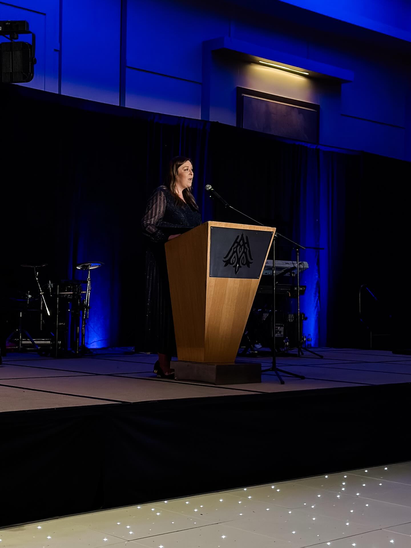 Last night was incredibly special. I had the honor of being asked to speak at the 26th Annual Lionheart Gala, and standing in that room looking out at so many people who care about this mission was something I will never forget.
Lionheart has changed our family’s life. Watching Nolan grow in a place that truly understands him has been one of the greatest gifts we could have asked for.
One of the quotes I shared last night says it perfectly:
“If you judge a fish by its ability to climb a tree, you will never know its full potential.”
Lionheart is a place where children are no longer asked to climb trees. They are understood, supported, and given the chance to thrive.
I am so grateful to everyone who came out last night to support this incredible school. To our friends and family who showed up for us, for Nolan, and for Lionheart, thank you from the bottom of our hearts. Having you there meant more than I can put into words, and sharing such a meaningful night with the people we love made it even more special.
And to the entire Lionheart community… thank you for the work you do every day to change lives and support families like ours. We are so thankful to be part of it. ♥️