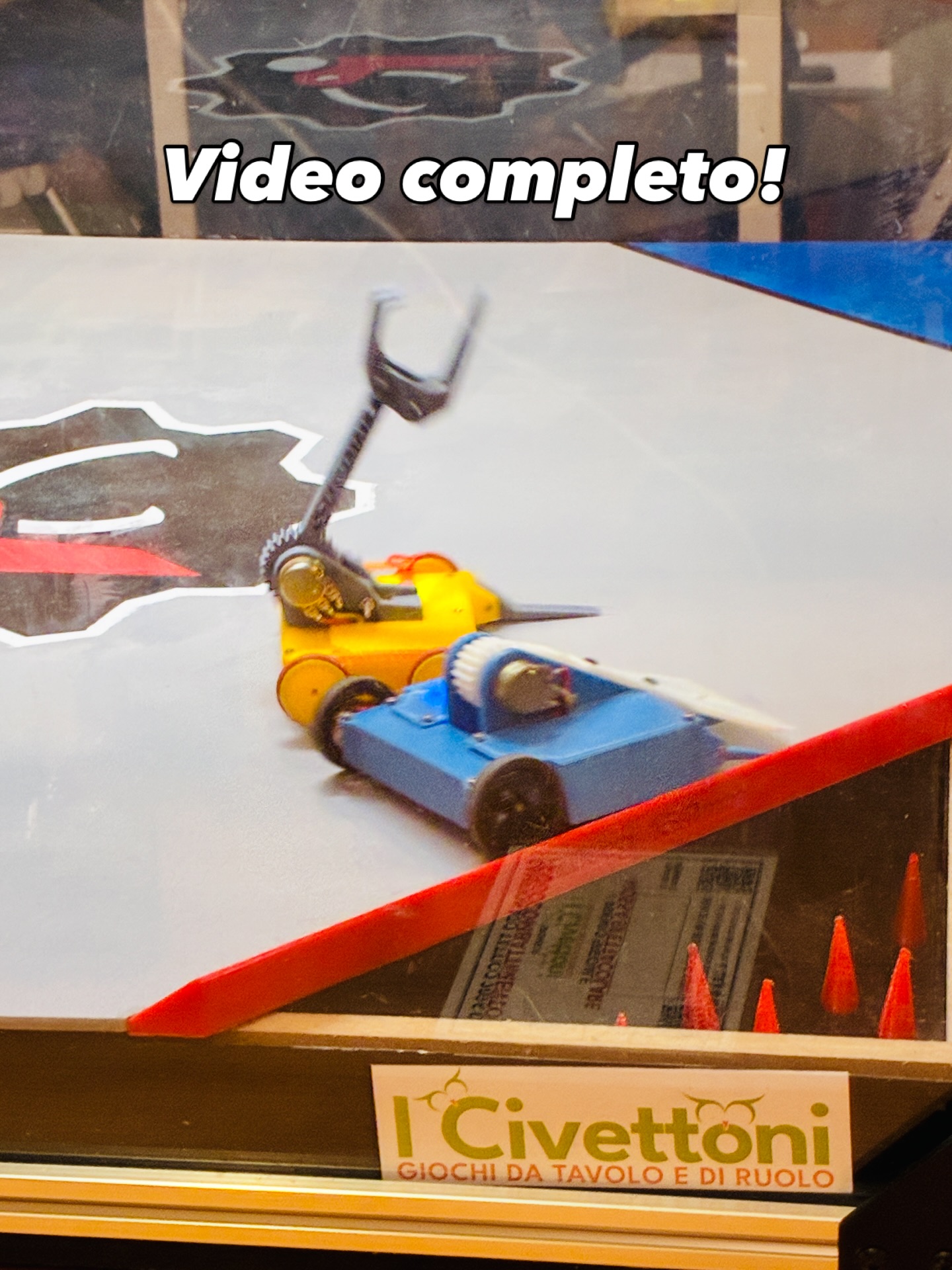 È online il video completo della seconda tappa del Campionato Tattico 2026!
Lo trovate sul nostro canale YouTube omonimo.
Guardatelo per capire davvero di che si tratta, per decidere quale robot noleggiare o tifare al prossimo torneo!
#combatrobots #antweight #battlebots #italy