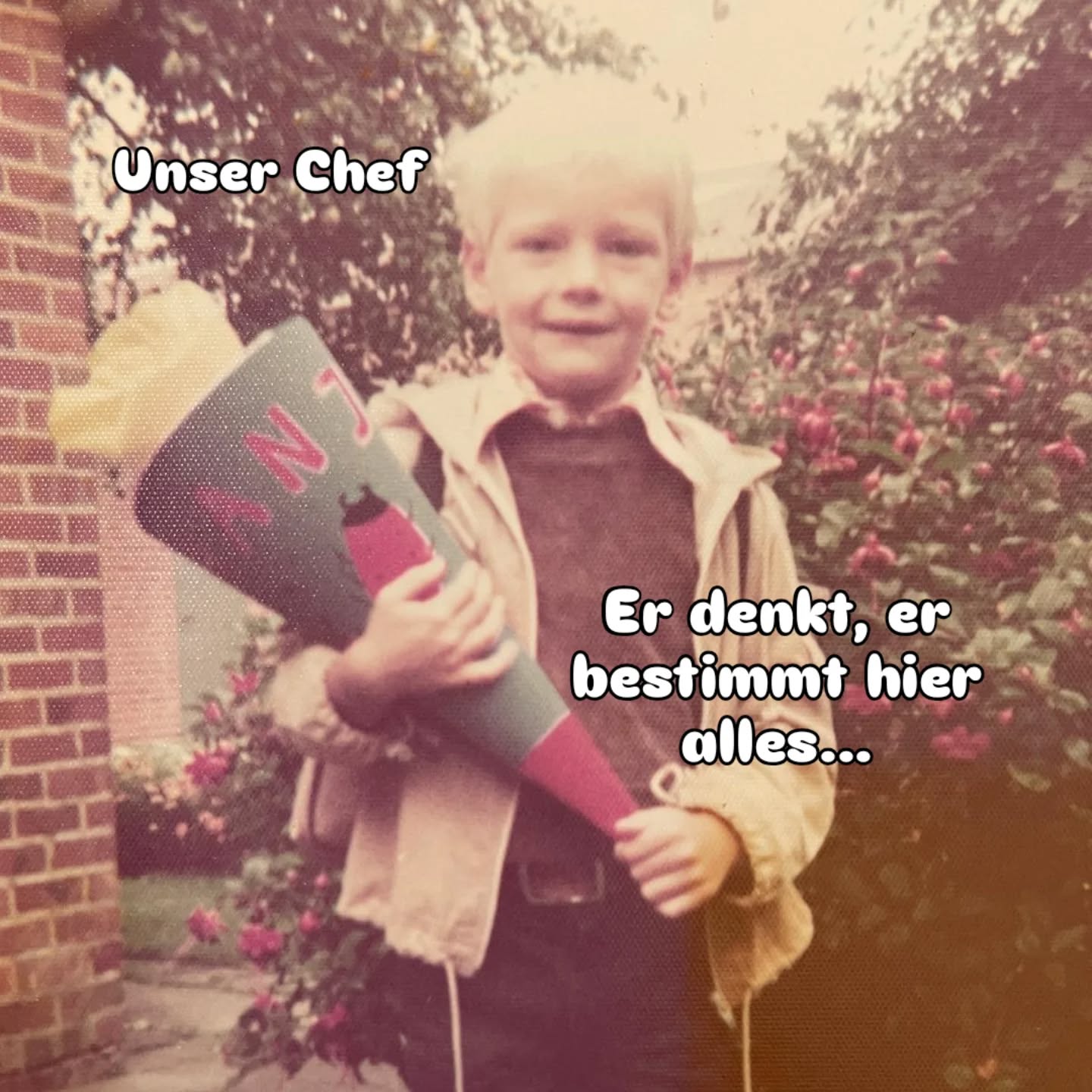 Die Mini-Version von einem Teil unseres Teams ☺️
#kinderfotos #Trends #lustig #team #spaßbeiderarbeit