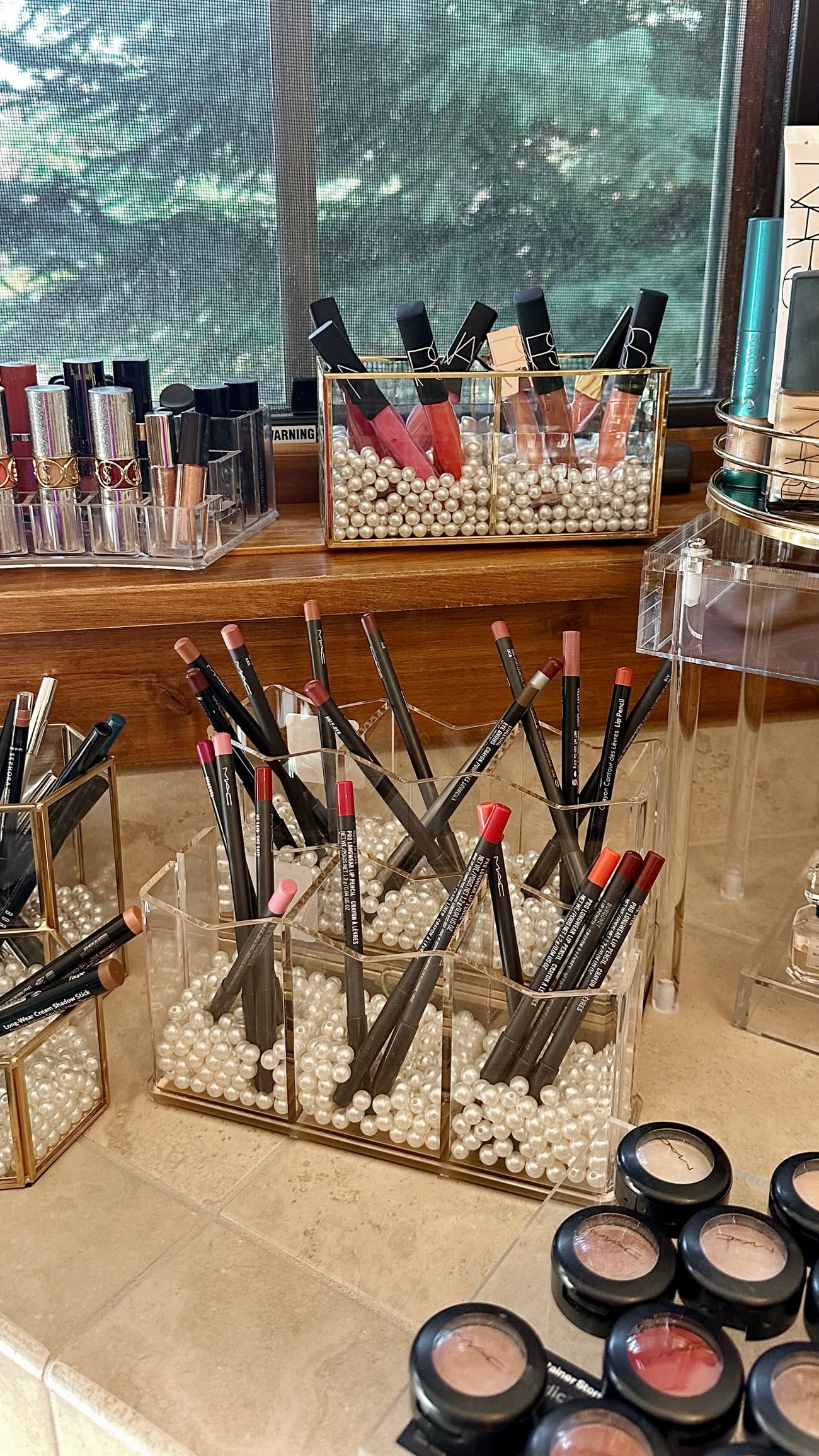 A full bedroom + bathroom reset 🤍
Simple systems, less clutter, and spaces that finally make sense.
Imagine waking up and winding down here every day! #homeorganization #bathroomorganization #professionalorganizer #luxuryorganization #organizingtips