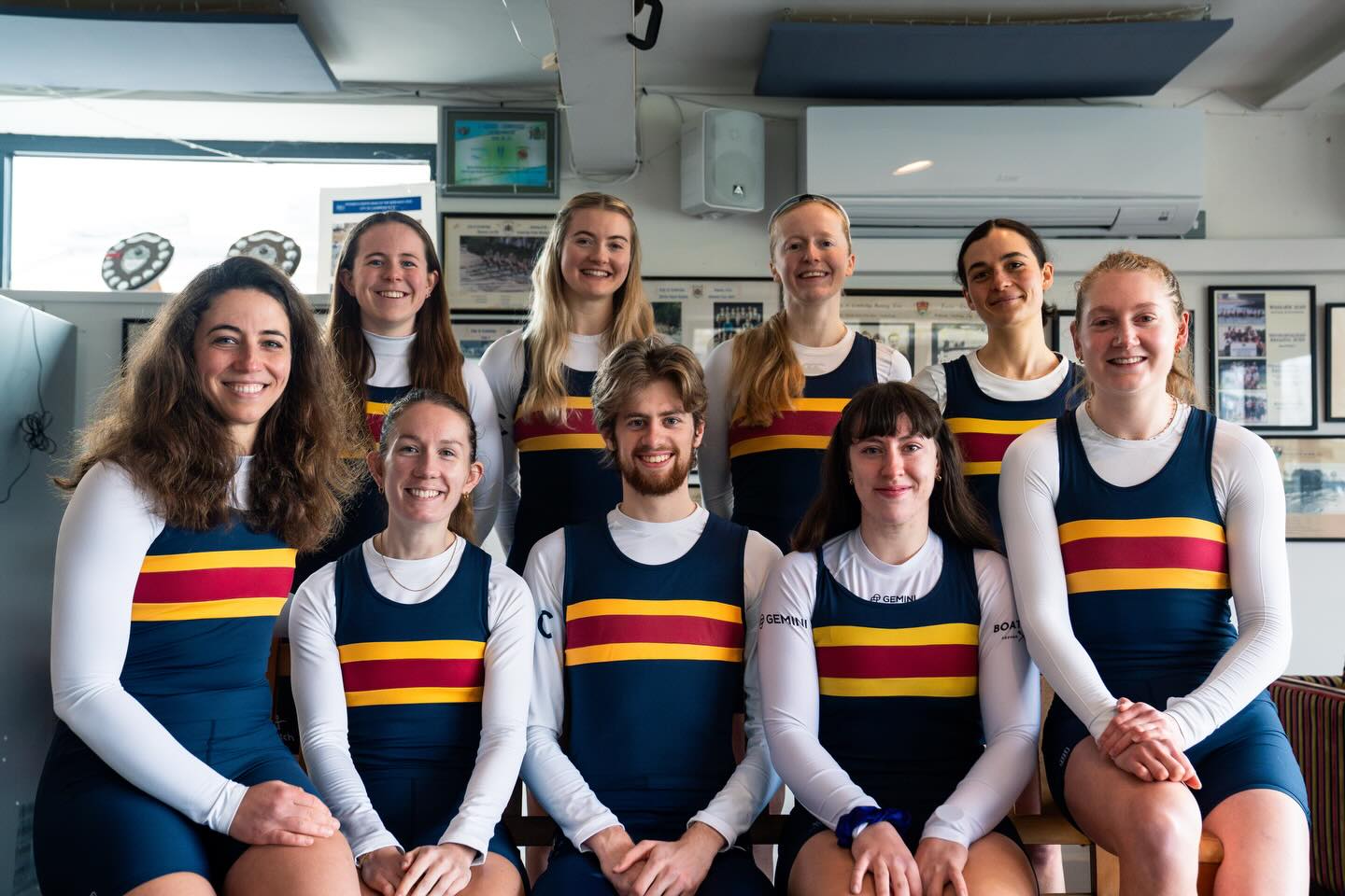 🏁 WEHoRR crew announcement - W1 🏁
Cox: Louis De Neve
S: Katie Price
7: Sophie Helmers
6: Annabel Daugaard-Hansen
5: Helen Nielsen-Scott
4: Liv Doubleday
3: Barbara Neto-Bradley
2: Clémence Legrand
B: Emily May
Come and cheer for bow n°31 ♥️
no British stoicism was harmed during these photos