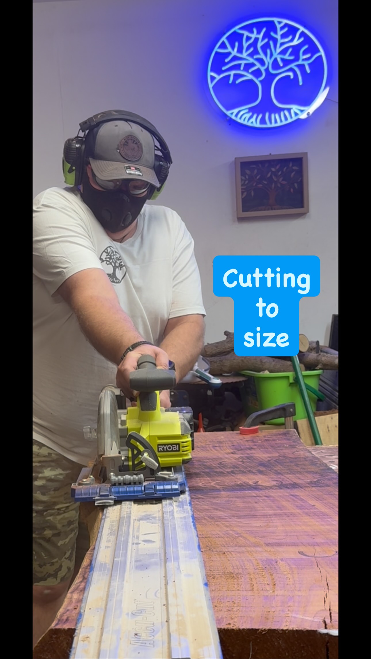 Now it is all flattened, I am cutting to size. I have always loved this @kregjig accucut jig, always has done the job for me. #furnituremaker #woodworkingcommunity #woodworker #makersgonnamake #bespoke